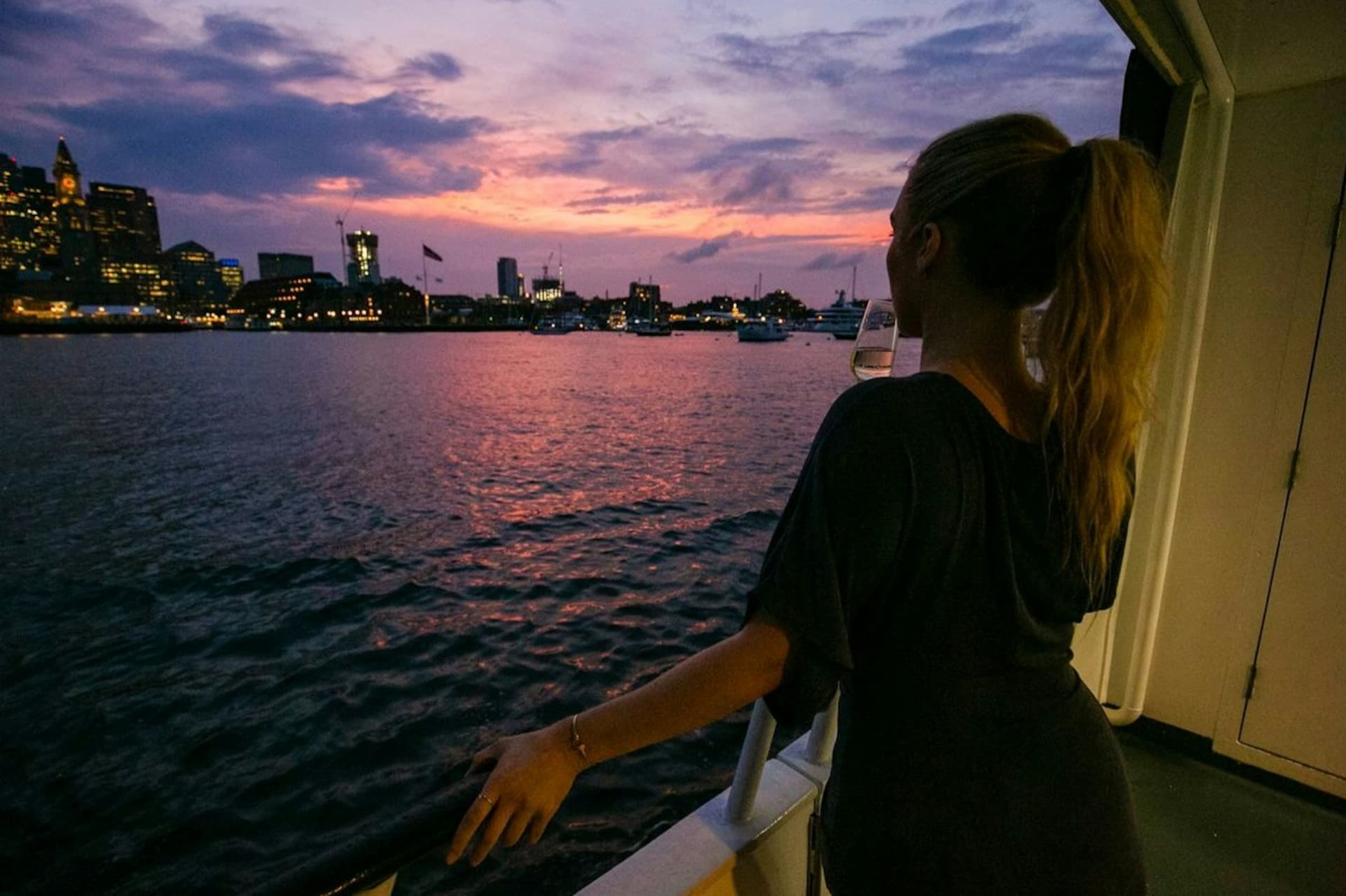 Puerto de Boston: crucero con cena exclusiva de 2 o 3 horas - imagen 3