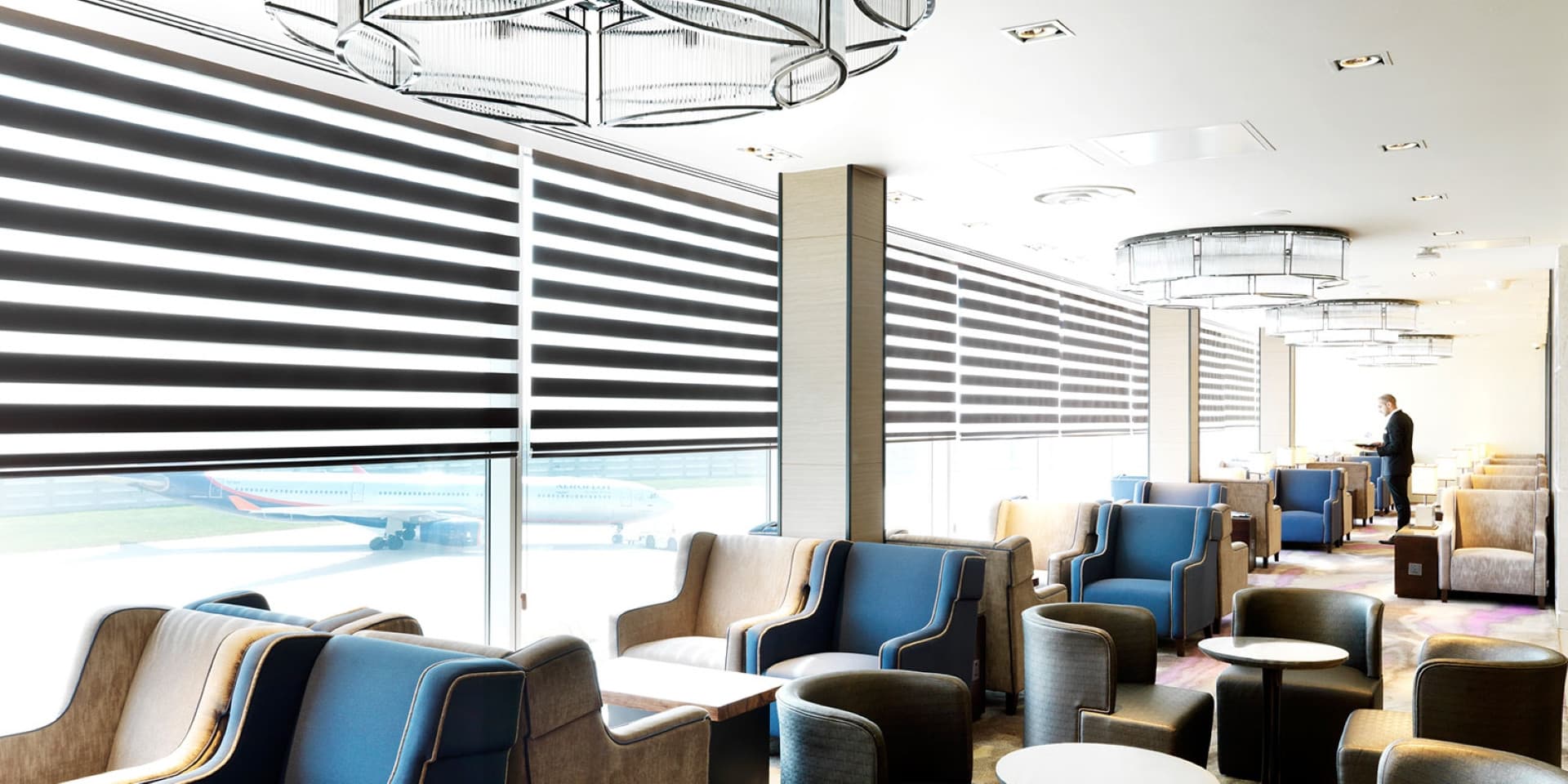 Plaza Premium Lounge - London Heathrow Airport Terminal 4 - image 3