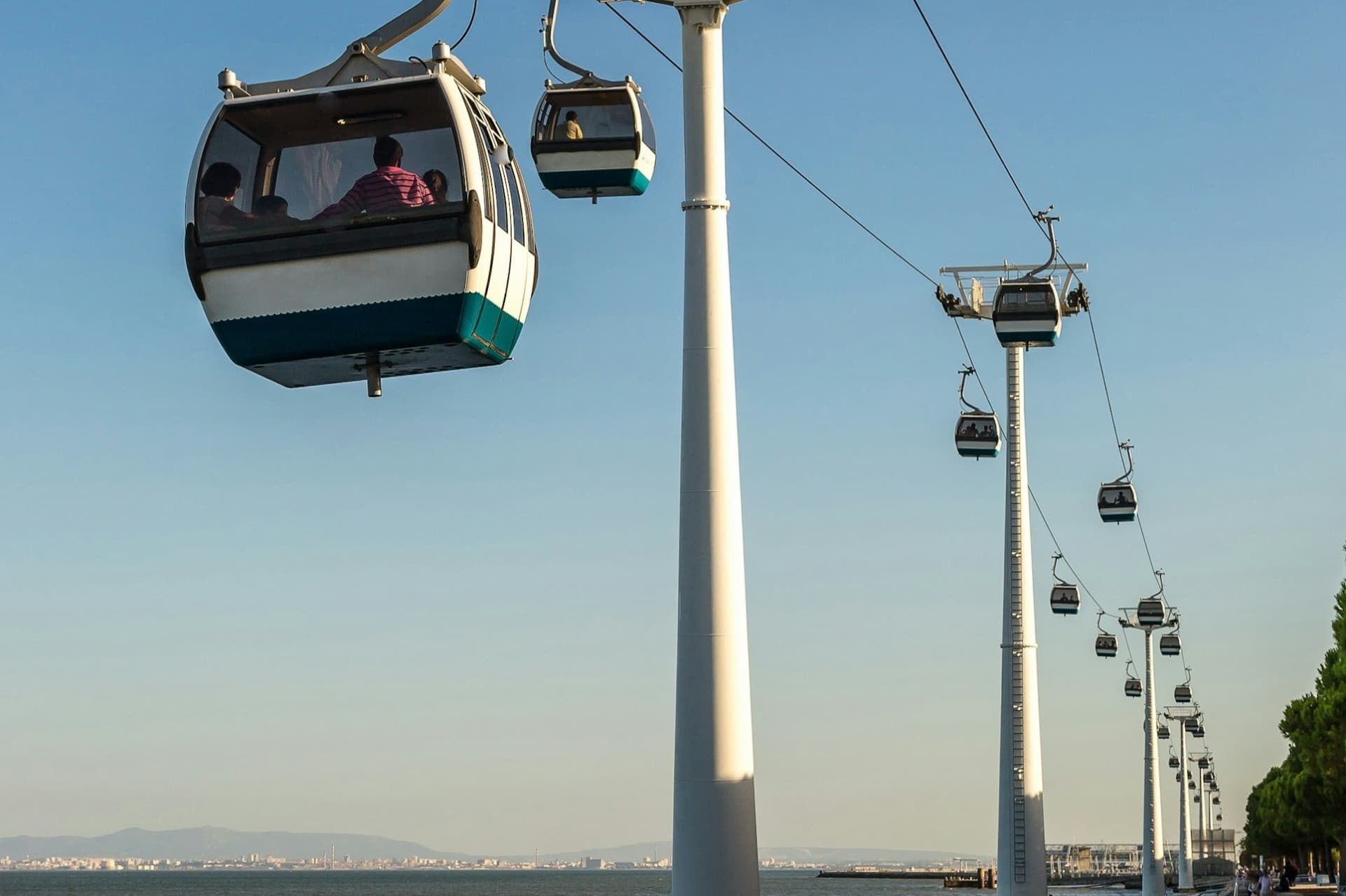 Lisbon Cable Car: Skip The Line Ticket - image 3