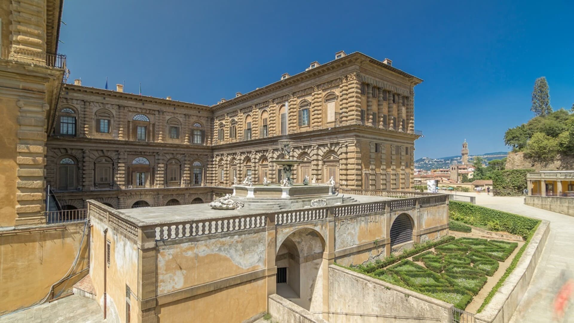 Boboli Gardens Guided Tour with English-Speaking Guide & Pitti Palace Entry - image 2