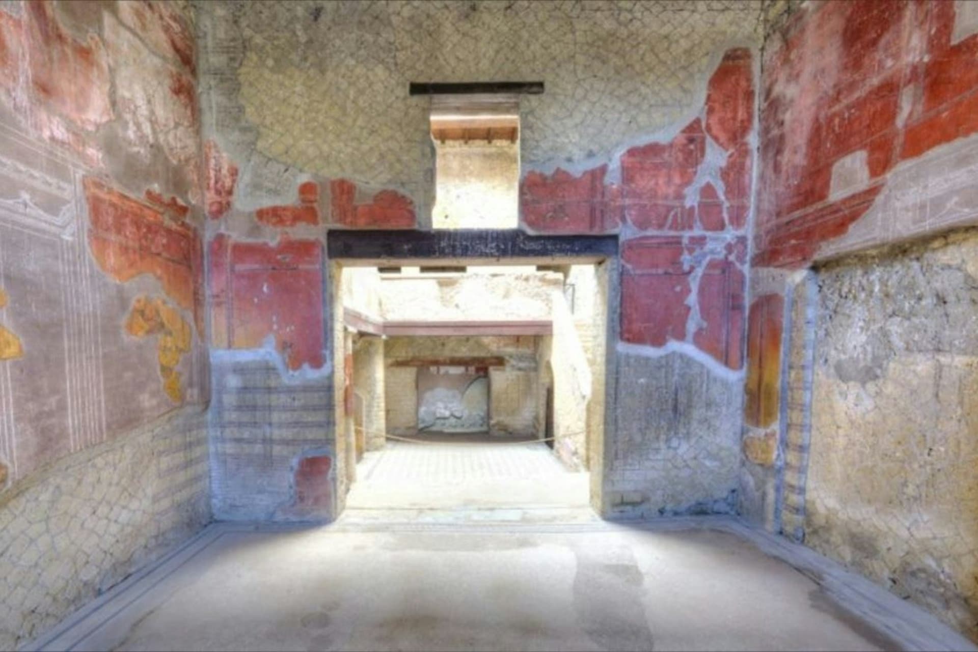Herculaneum Ticket + Audio Guide - image 3