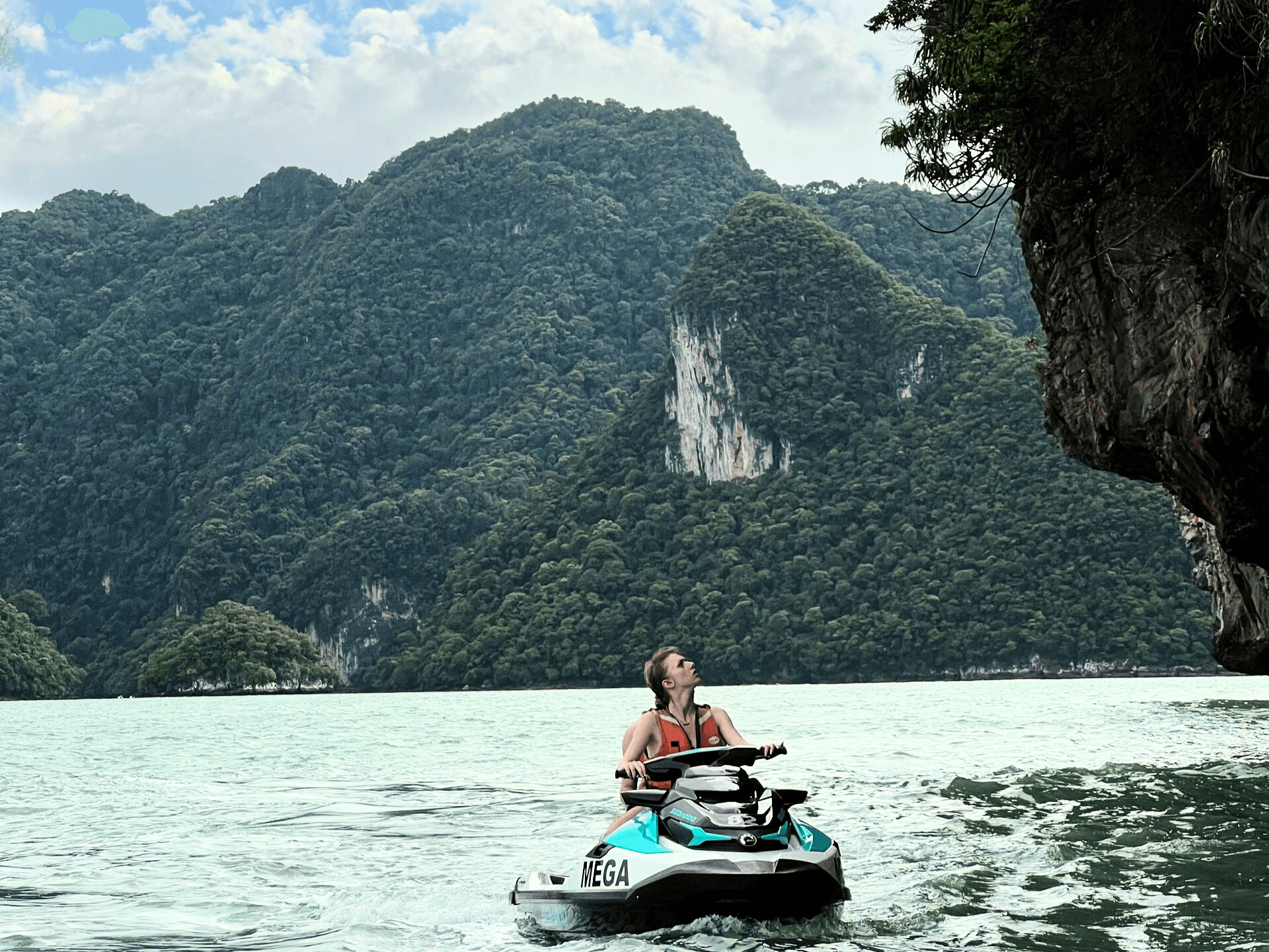 Langkawi Dayang Bunting Island Tour by Jet Ski with Mega Water Sports - image 15