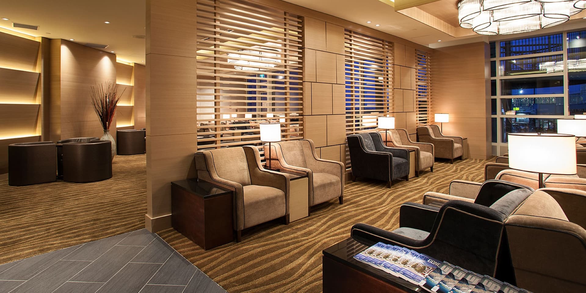 Plaza Premium Lounge - Vancouver International Airport - image 4