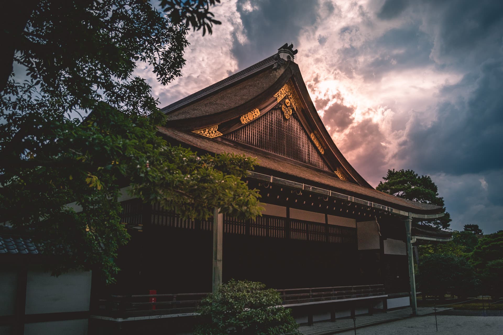 Nijo Castle, Kinkaku-ji Temple and Imperial Palace Tour from Kyoto - image 4