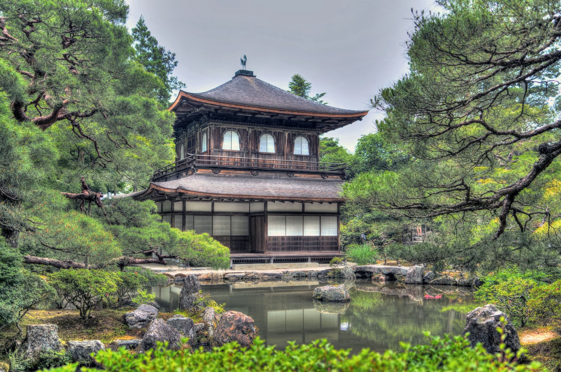 Kyoto Half-Day Temple Tour: Kinkaku-ji, Ginkaku-ji, Kiyomizu-dera - image 2