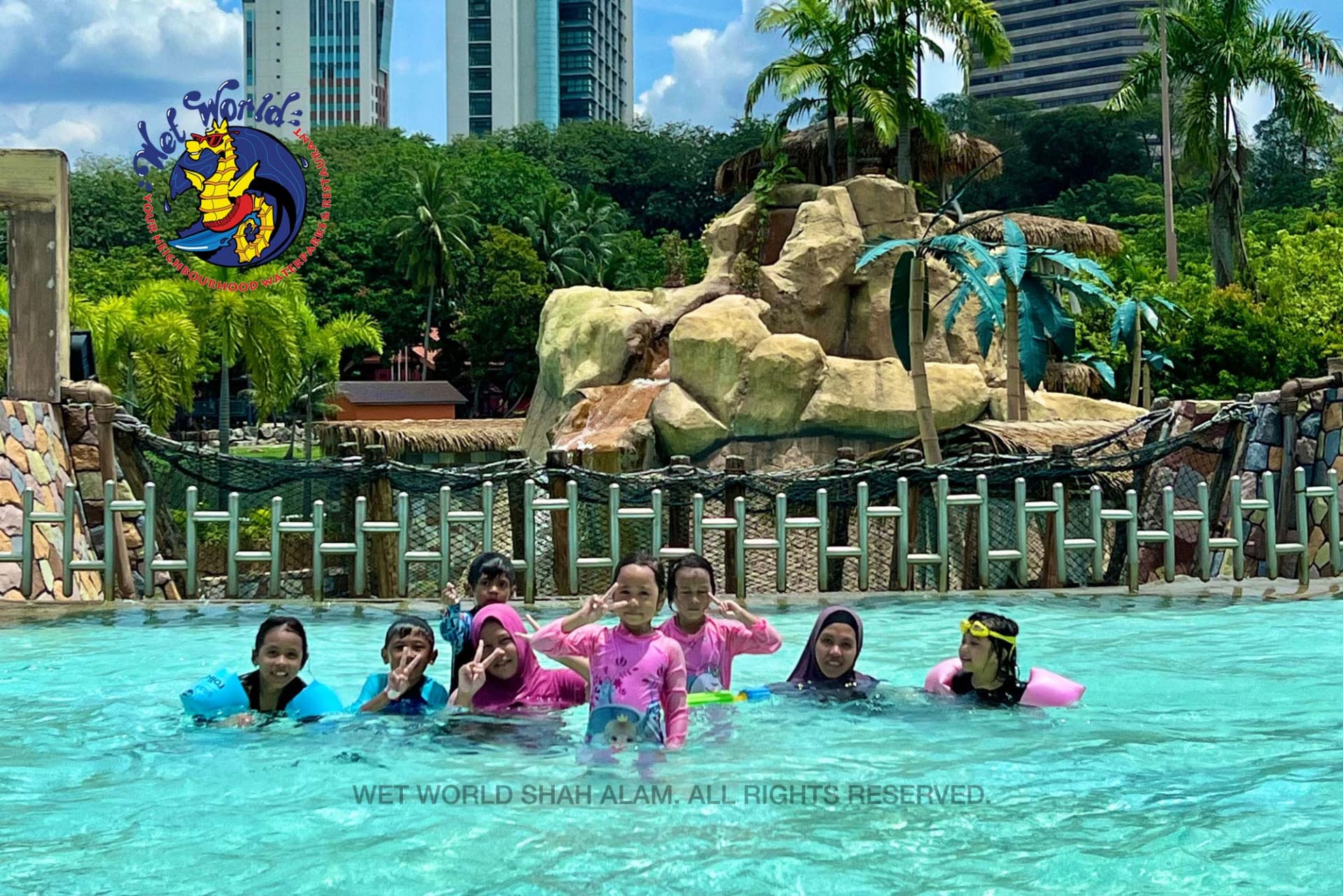 Wet World Shah Alam Waterpark - image 2