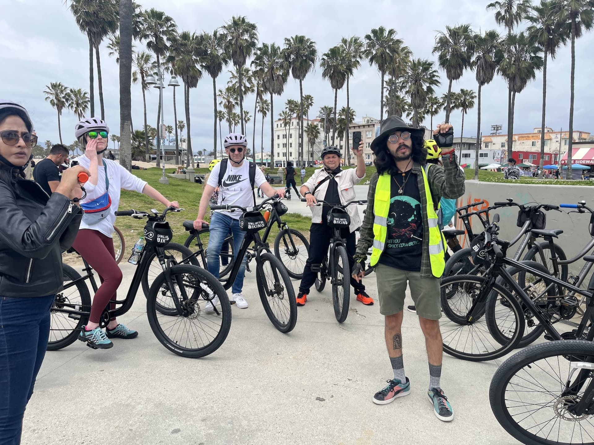 Los Angeles Guided Bike Tour of Santa Monica and Venice Beach - image 4