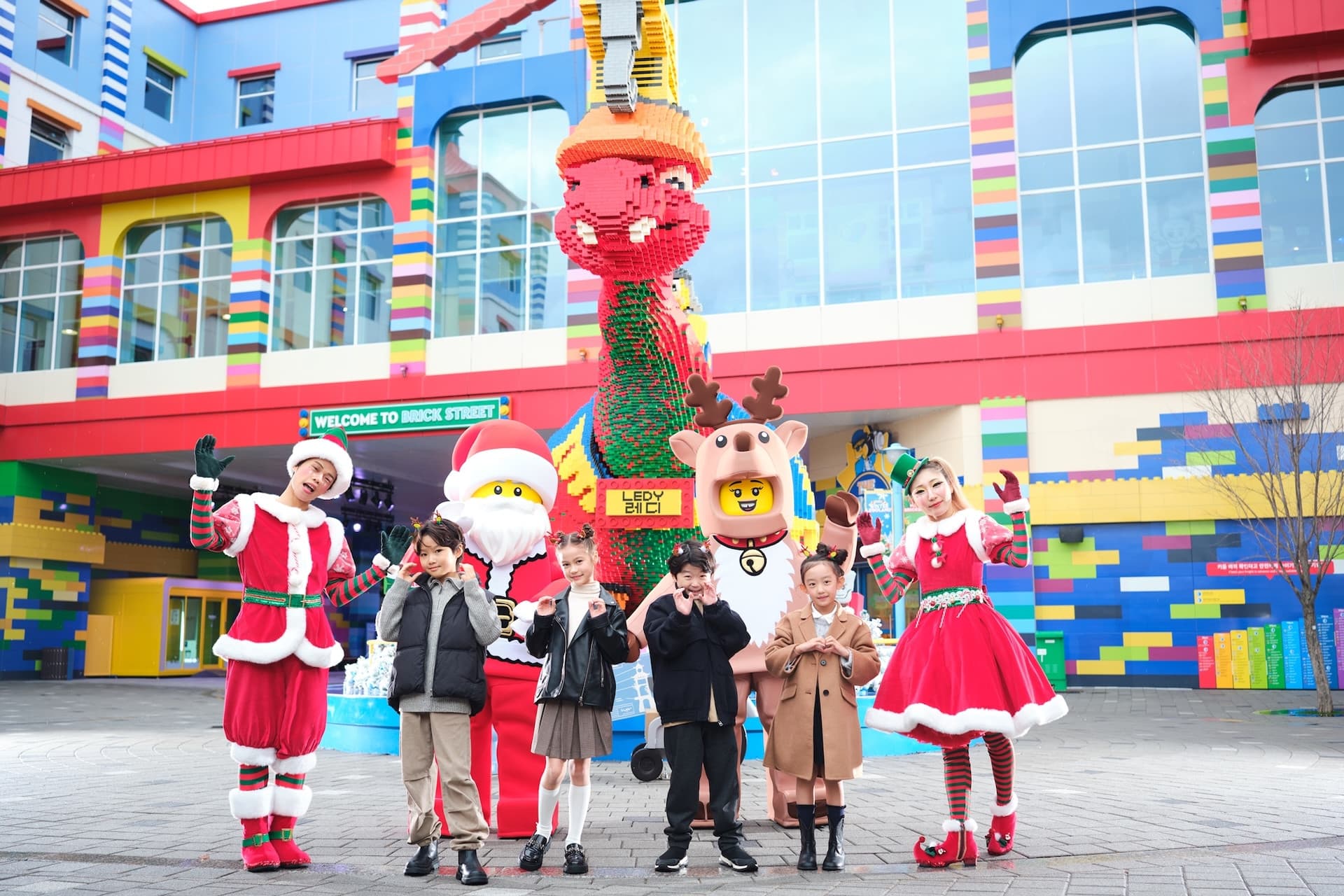 LEGOLAND Korea Resort Ticket - image 2