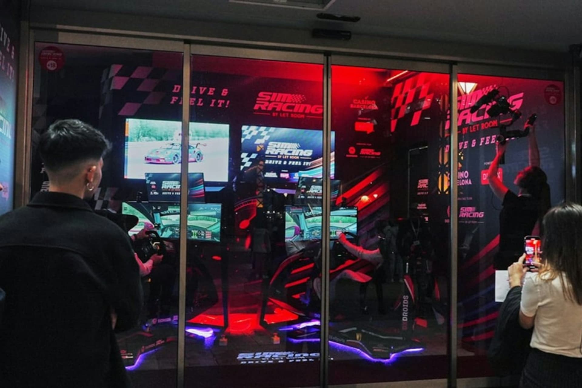 Casino Barcelona: Entrada para simulador de carreras de autos - imagen 2