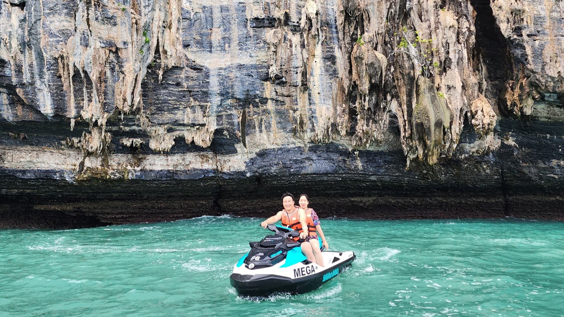Langkawi Dayang Bunting Island Tour by Jet Ski with Mega Water Sports - image 7