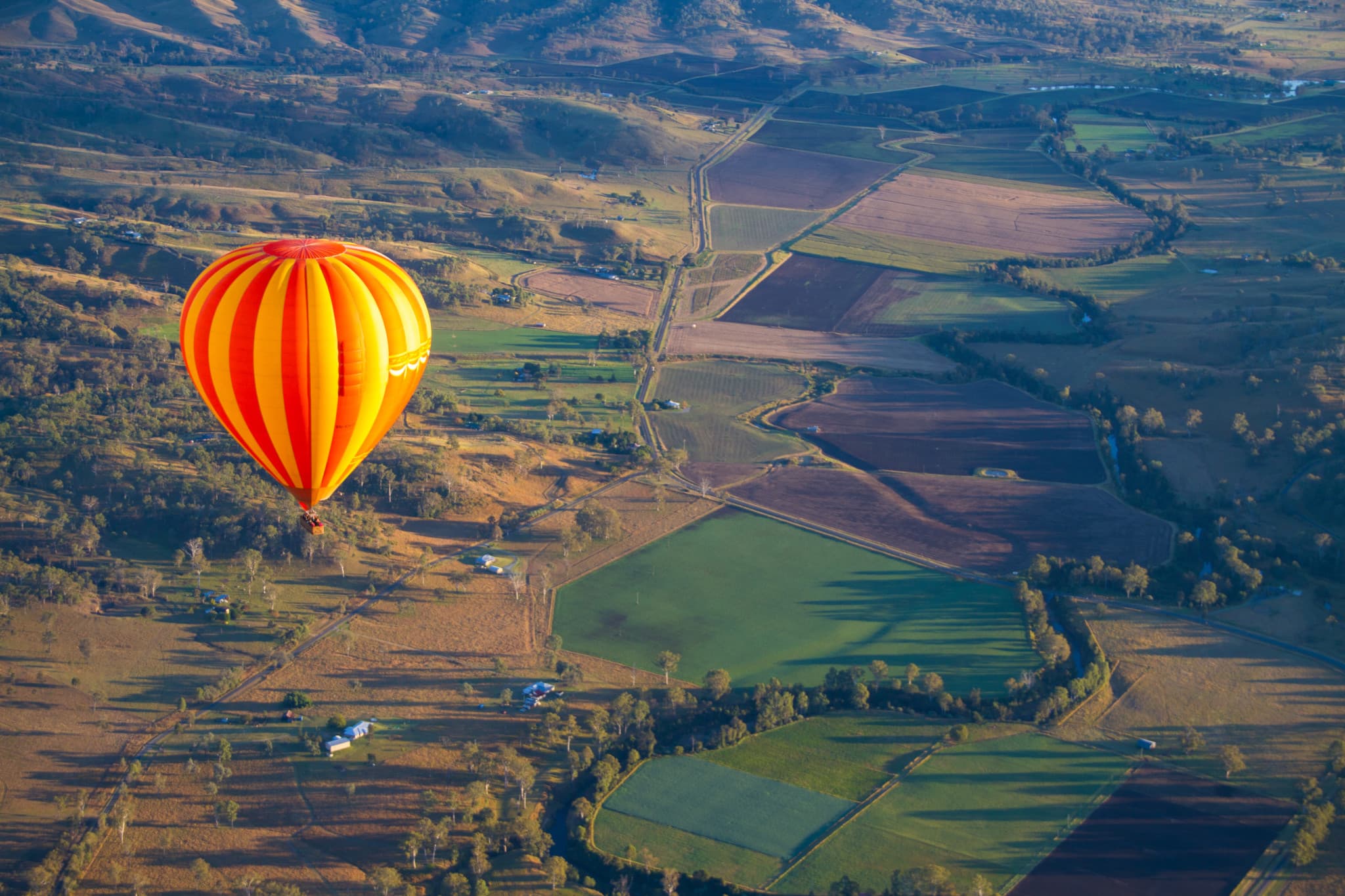 Sunrise Hot Air Balloon Flight over Brisbane with Vineyard Breakfast - image 5