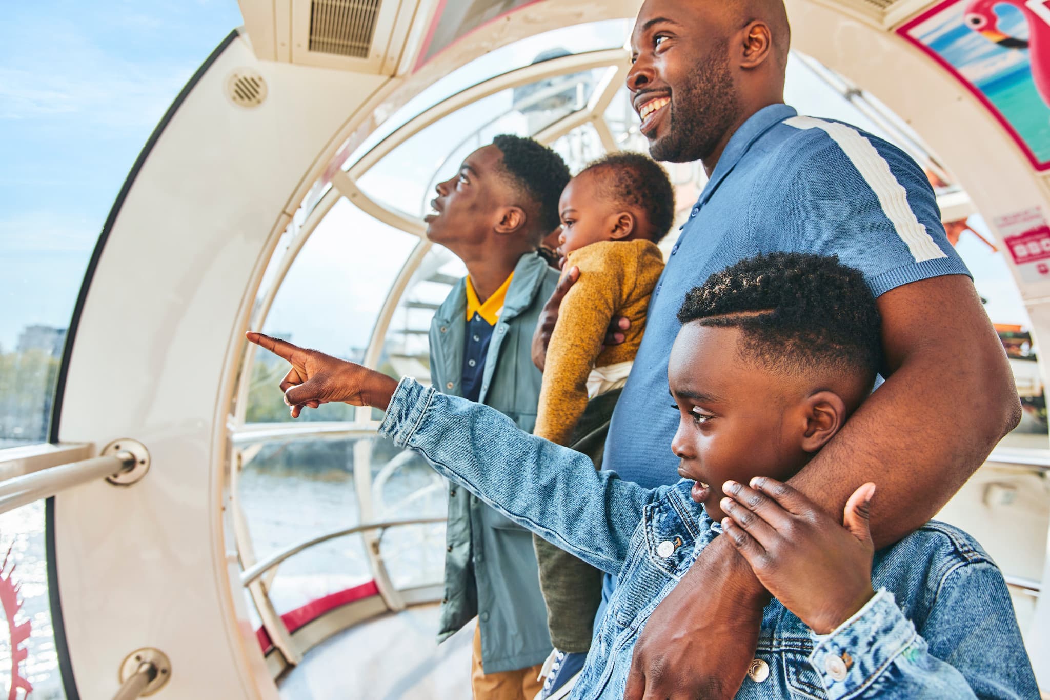 COMBO: London Eye Ticket + London Hop-on Hop-off Bus Tour - main image