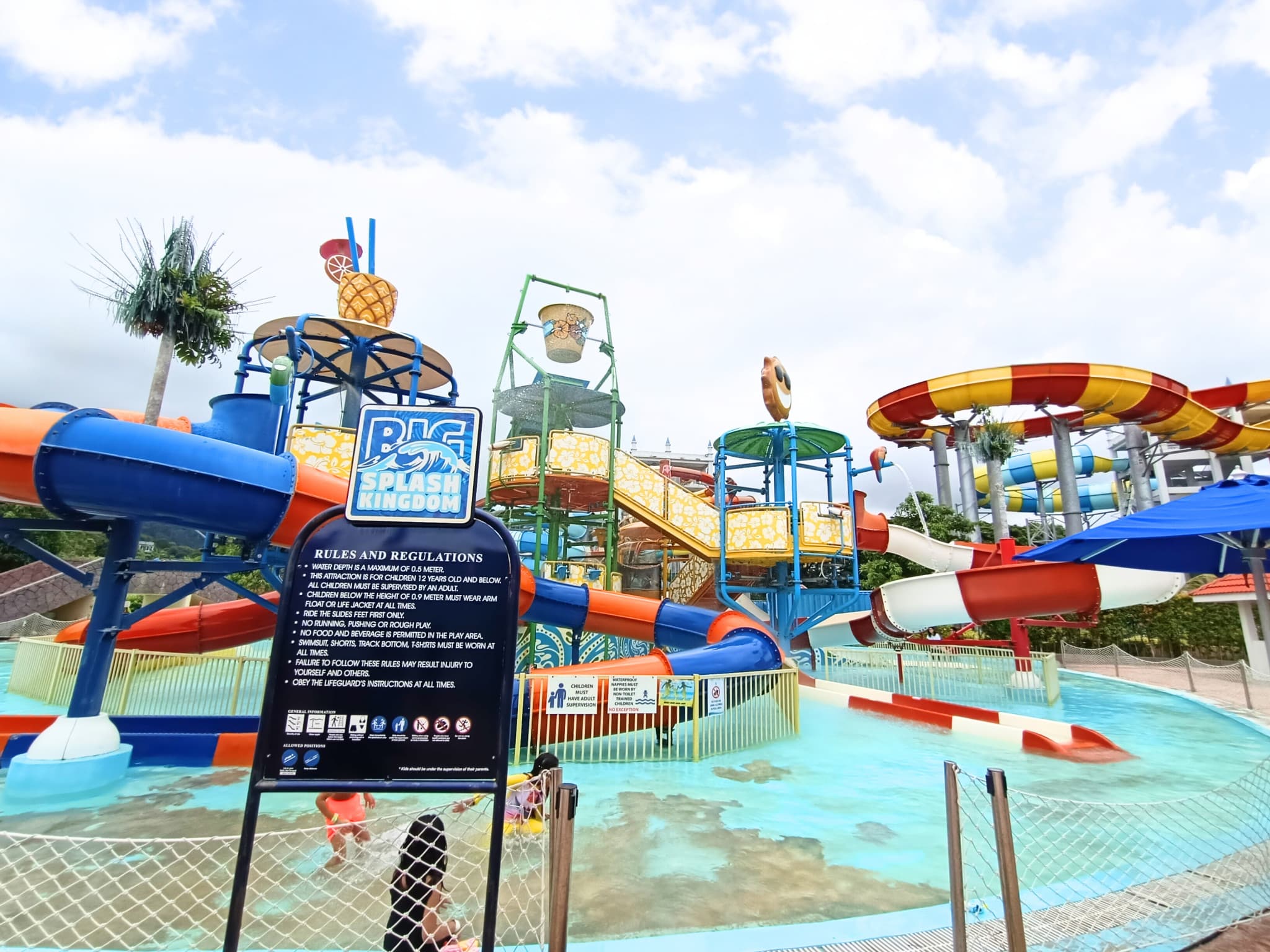 Splash Out Langkawi Waterpark - image 8