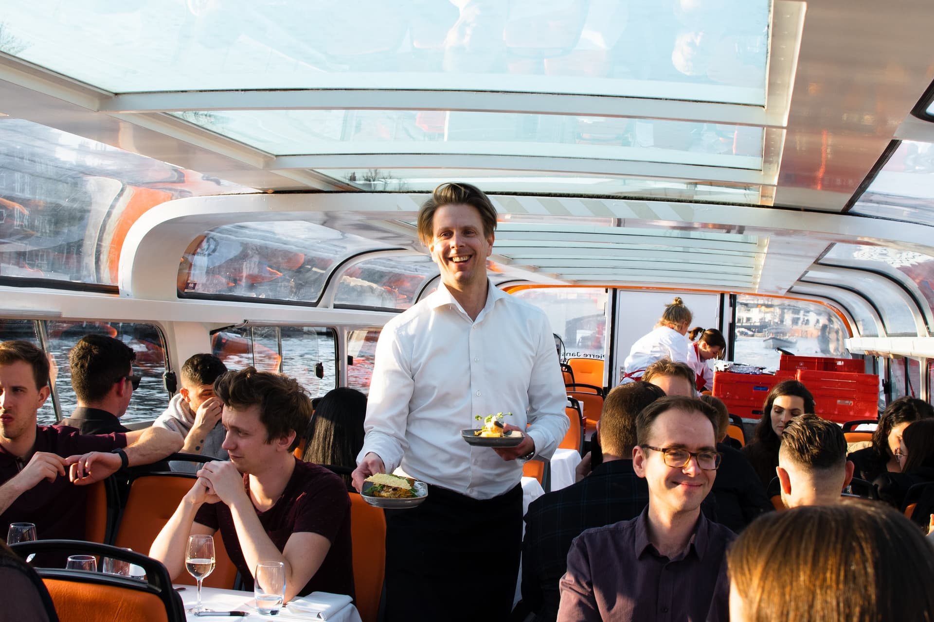 Amsterdam Canal Cruise with 4-Course Dinner - main image