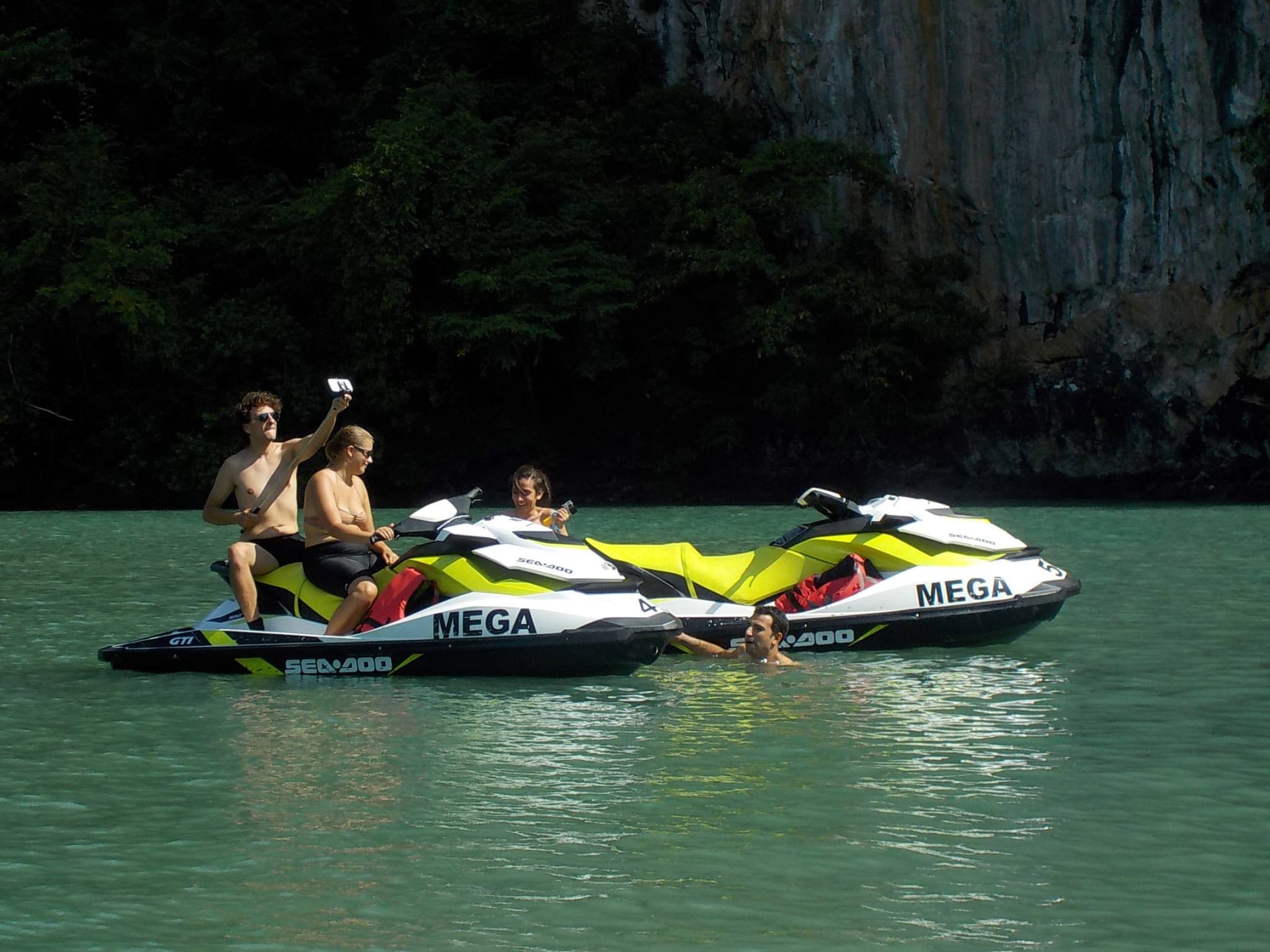 Langkawi Dayang Bunting Island Tour by Jet Ski with Mega Water Sports - image 20