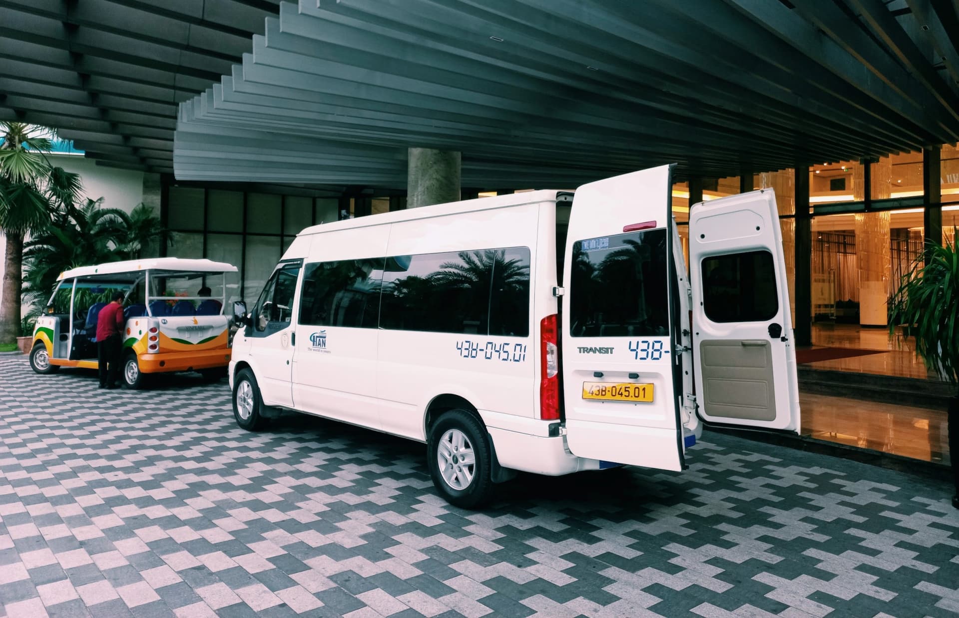 Private Transfers between Da Nang and Hoi An City Centre - image 21