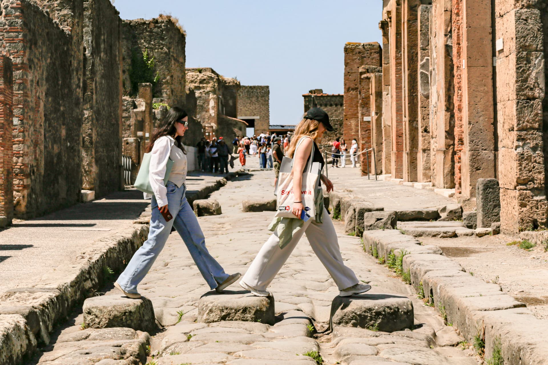 Tour of Pompeii with Priority Access from Sorrento - image 12