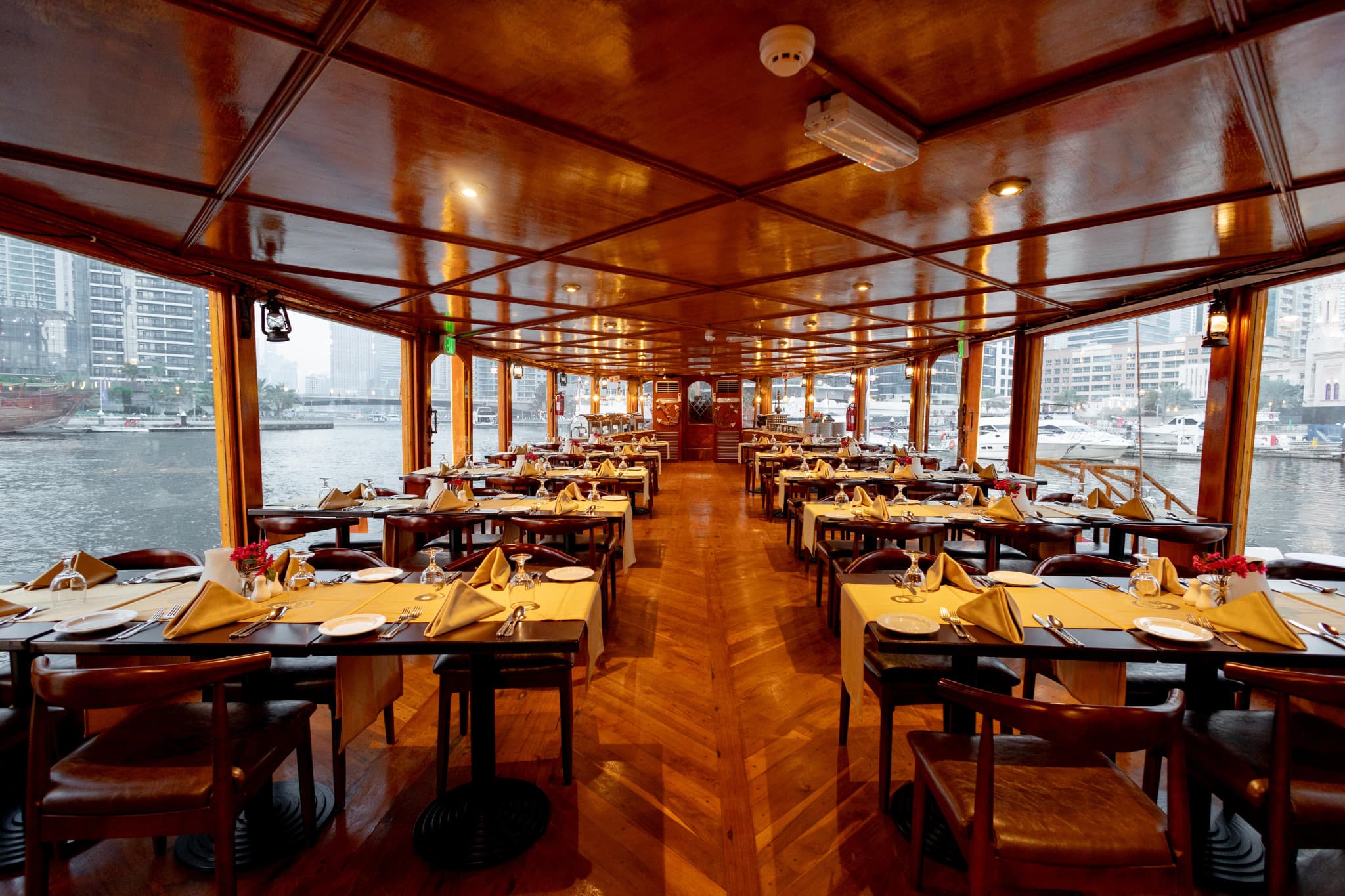 Alexandra Dhow Dinner Cruise in Dubai Marina - image 11
