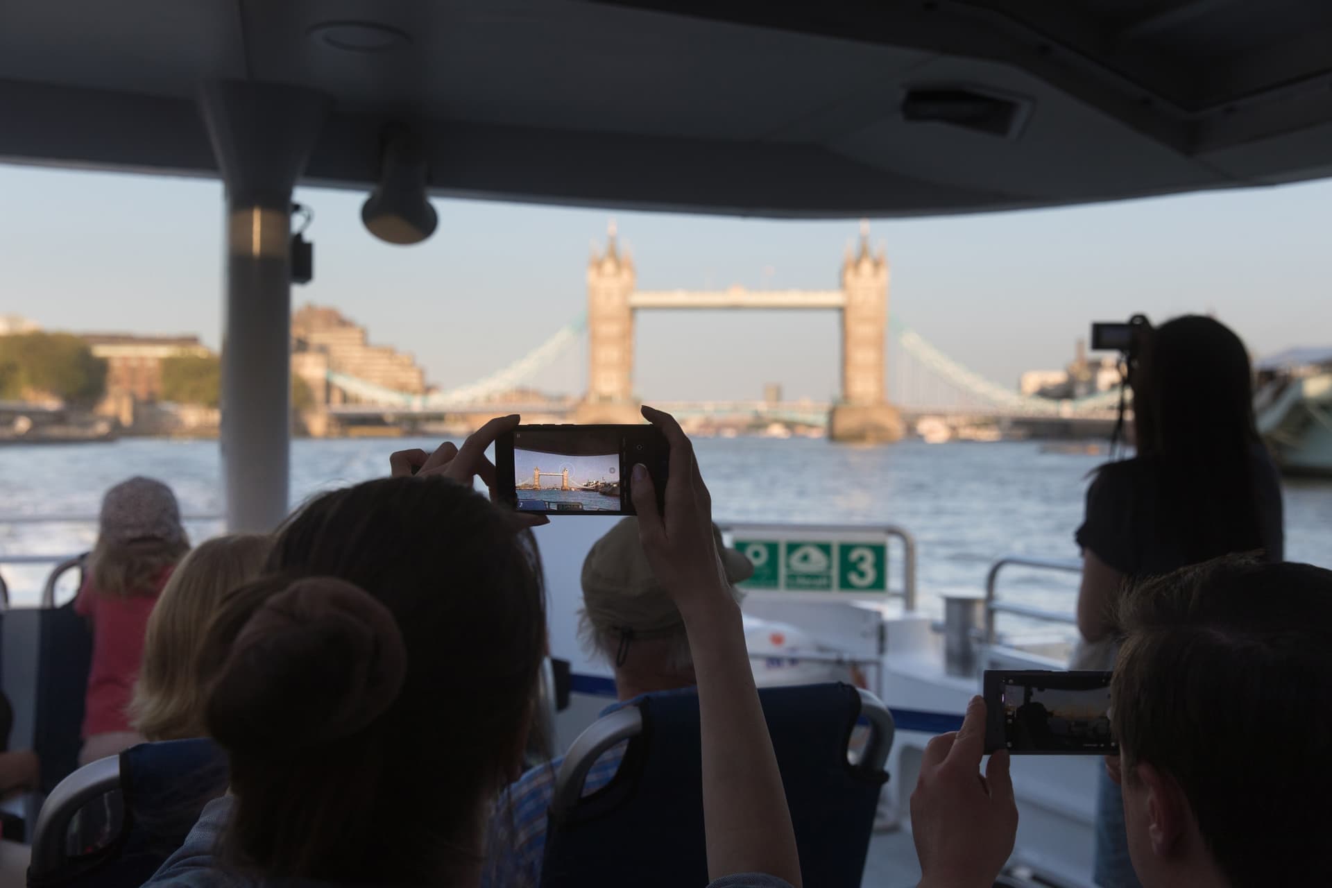 Traslado en Uber Boat por el río Támesis con Thames Clippers - imagen 13
