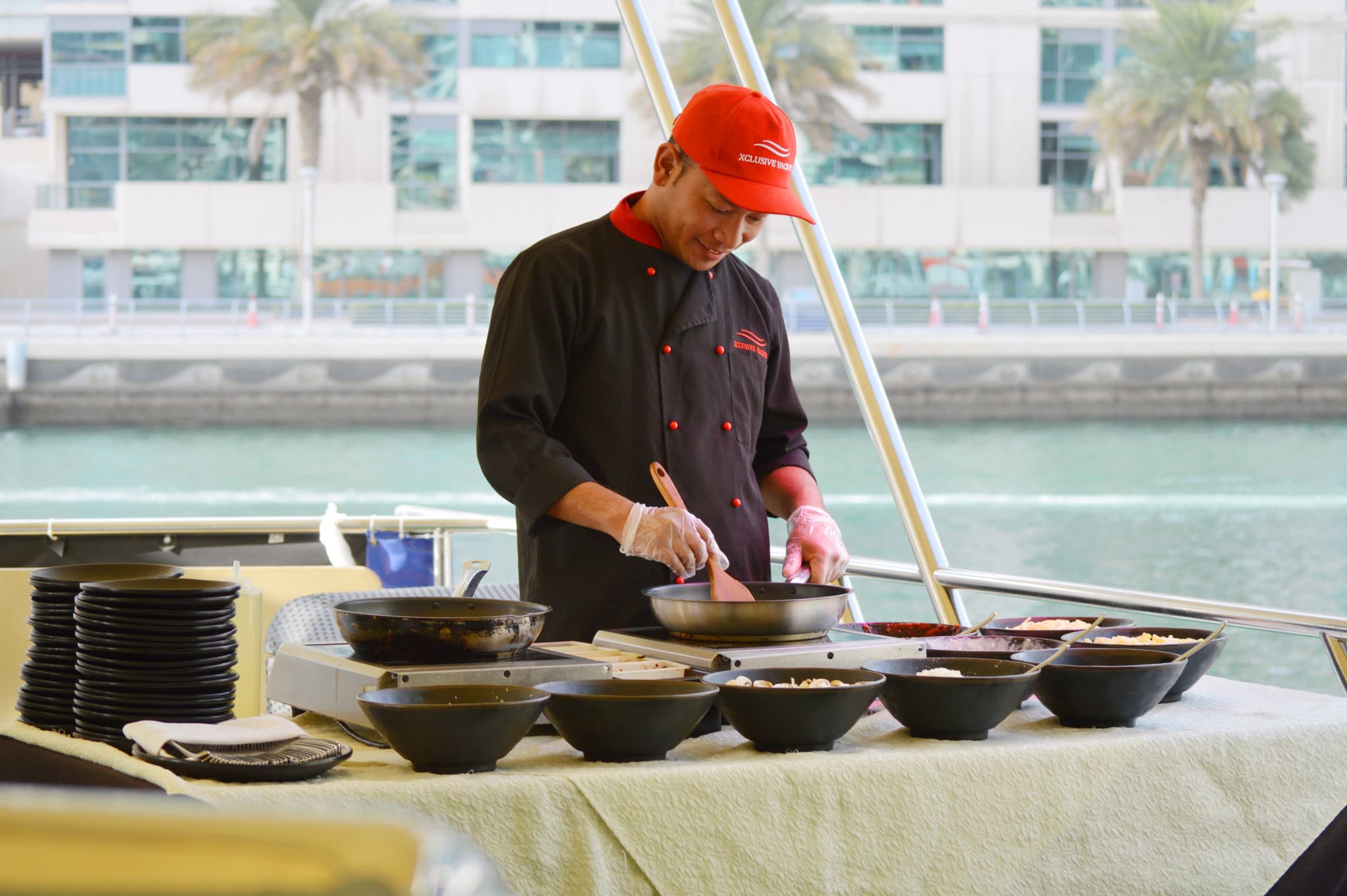 Dubai Marina Sunset or Dinner Cruise with Live Music - image 6