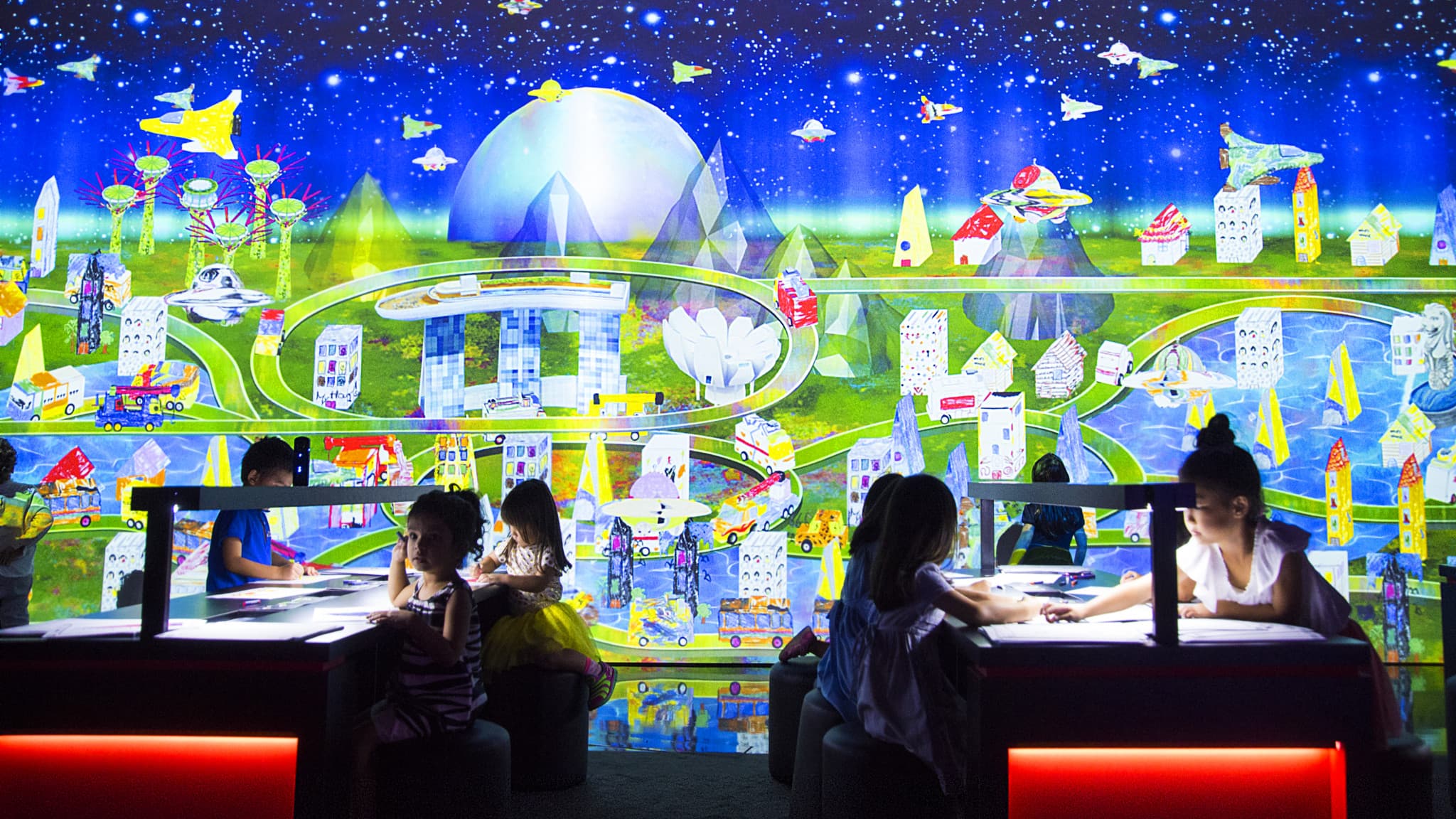 COMBO: Marina Bay Sands SkyPark Observation Deck + ArtScience Museum Tickets - image 9