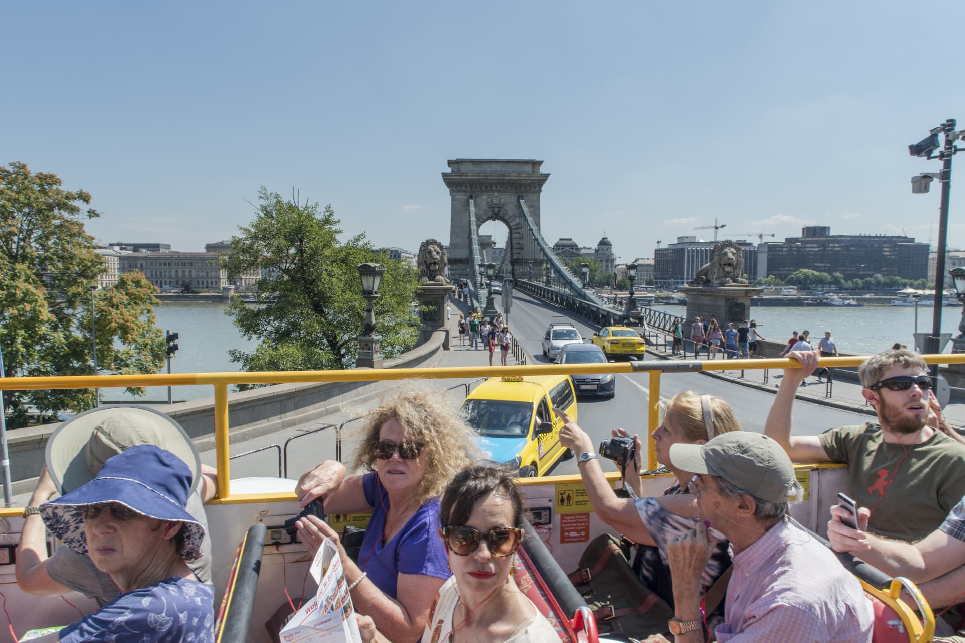 City Sightseeing Budapest Hop-on Hop-off Bus Tour - image 6