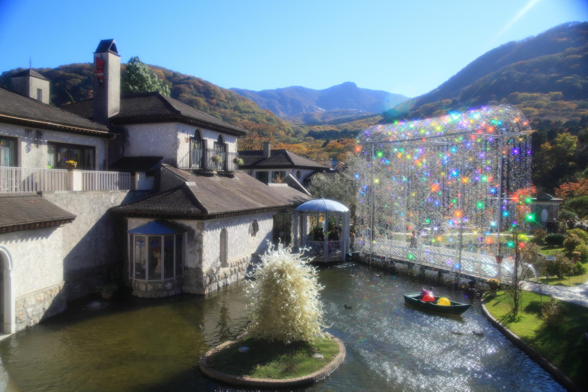 Entrada al Museo de Vidrio Veneciano de Hakone - imagen 6