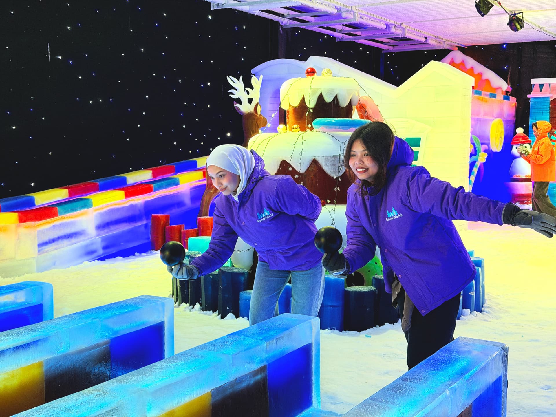 Snow World Genting Highlands Ticket - image 8