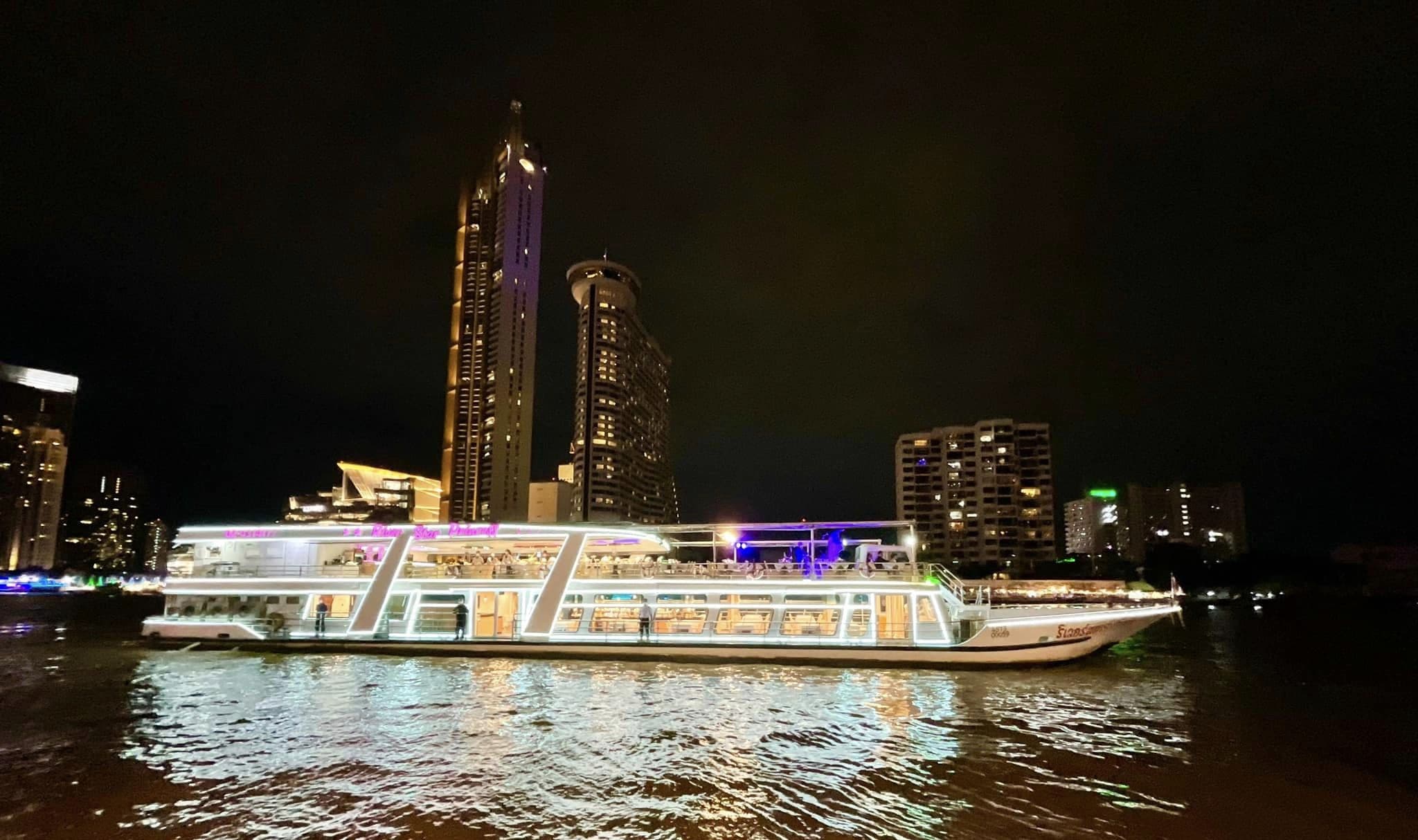 Chao Phraya Dinner Cruise aboard River Star Princess - image 5