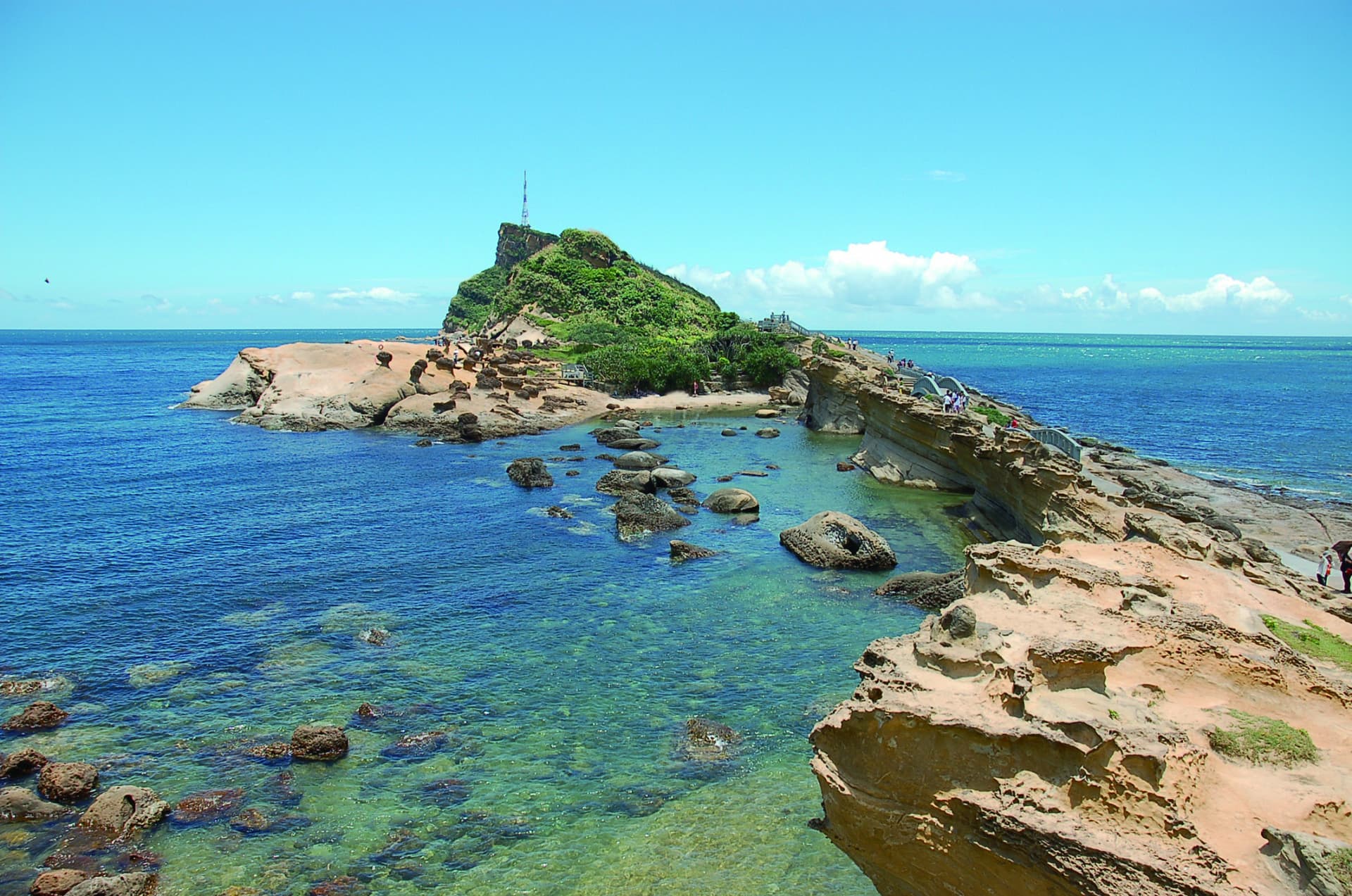 COMBO: Taipei 101 Observatory + Yehliu Geopark - image 8