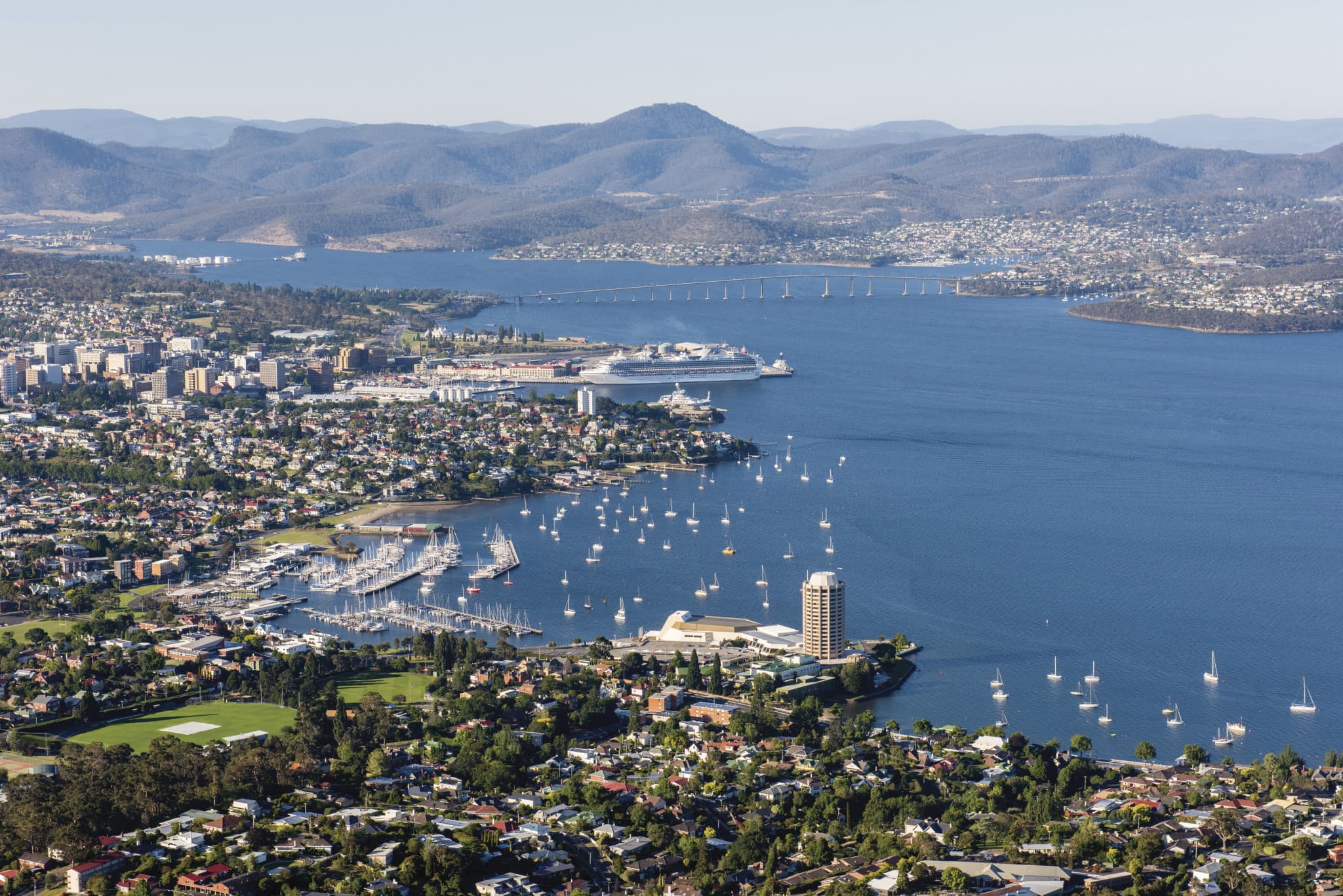 Sullivan's Cove and Hobart City Tour - image 13