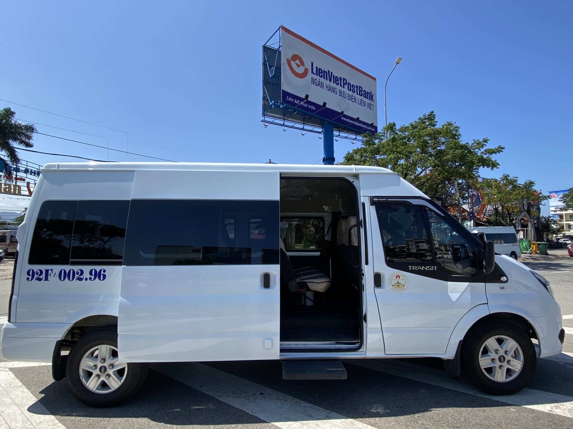 Autobús lanzadera entre Da Nang y Ba Na Hills - imagen principal