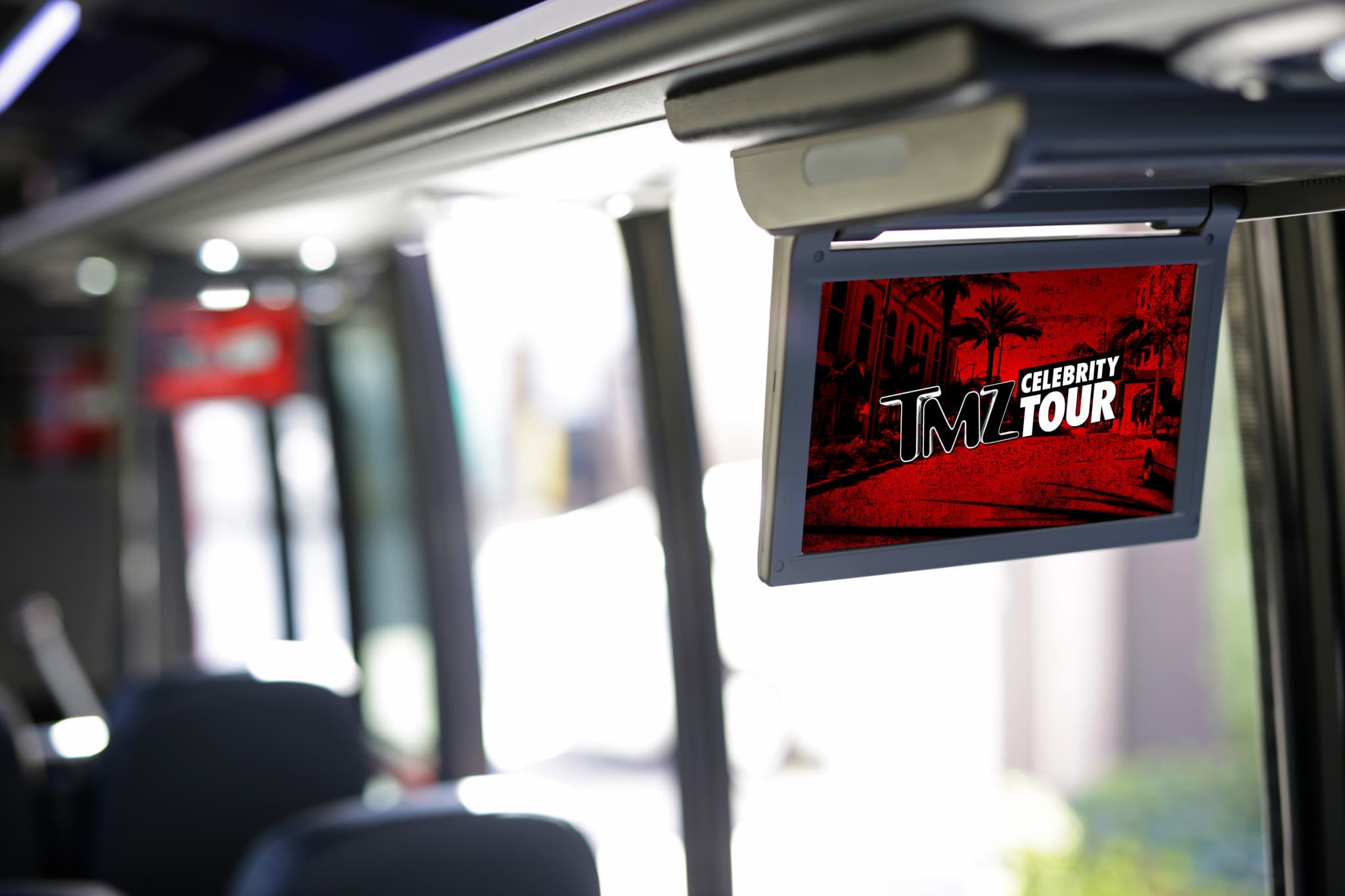 TMZ Celebrity Bus Tour - image 5