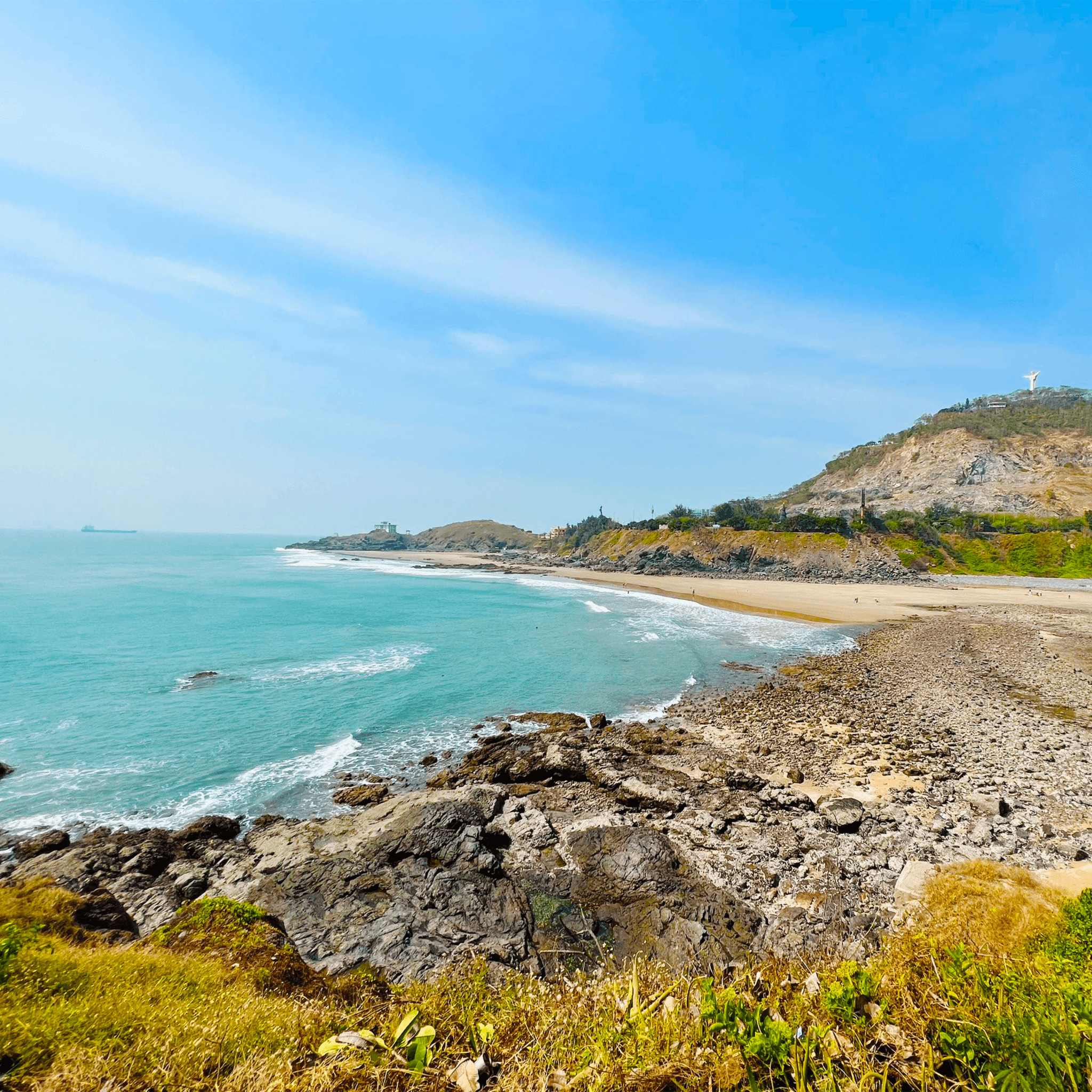 Vung Tau Full-Day Tour from Ho Chi Minh: Thuy Van Beach, Jesus Christ Statue, Thang Tam Temple - image 5