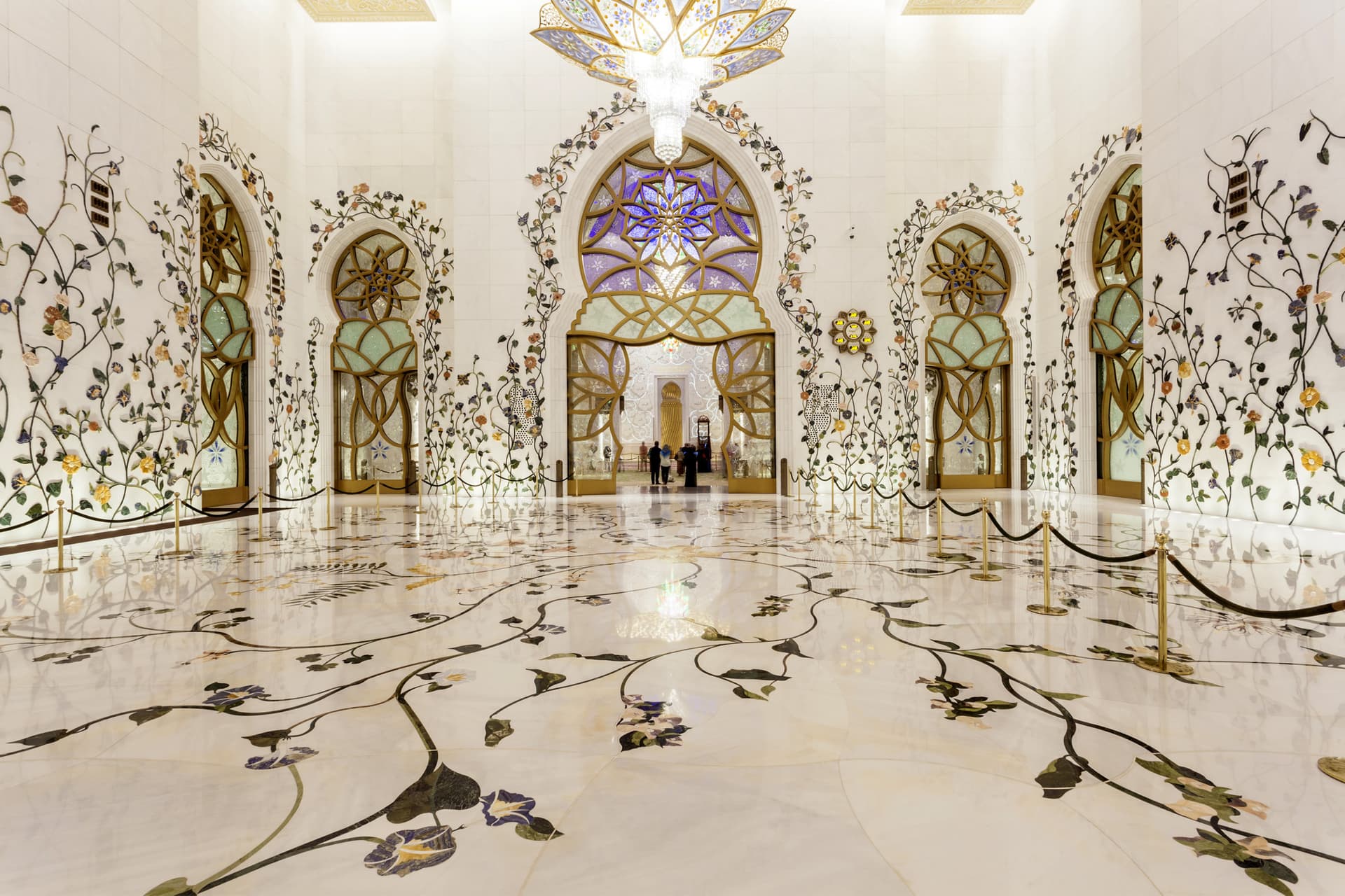 Sheikh Zayed Grand Mosque and Louvre Abu Dhabi Tour from Dubai - image 7