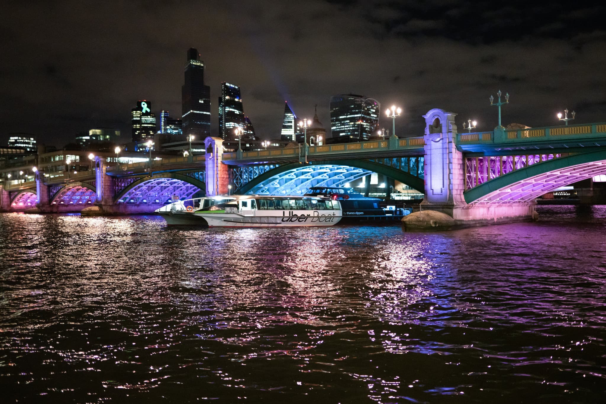 River Thames Uber Boat Transfer by Thames Clippers - image 16