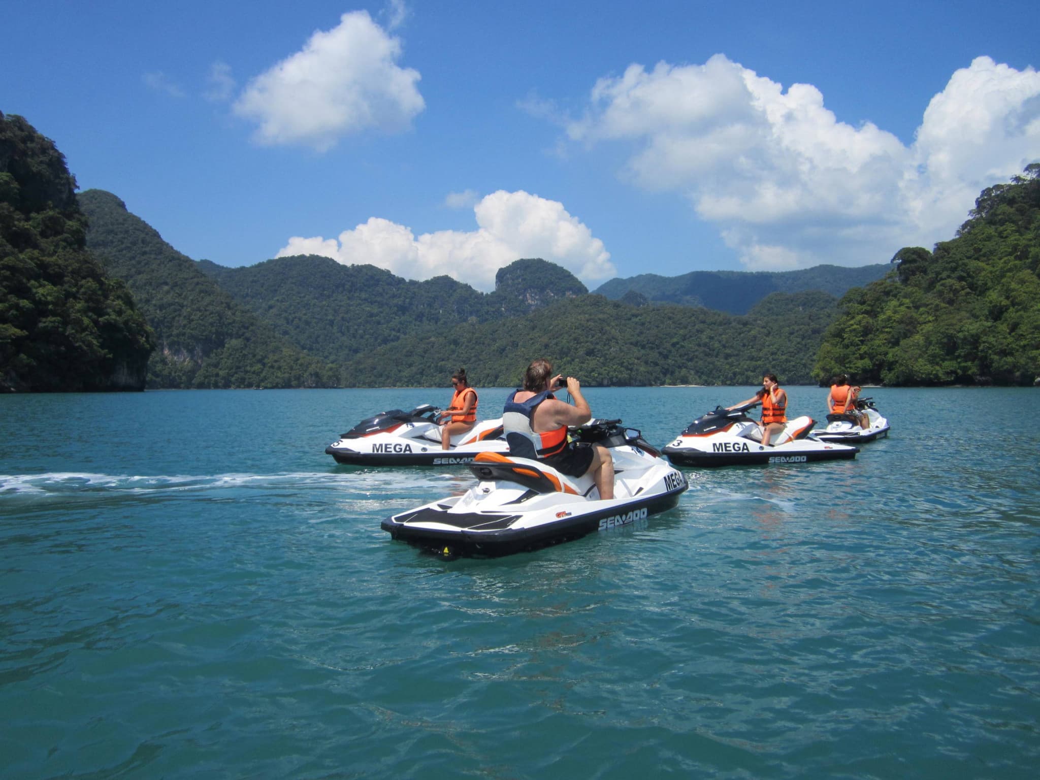 Langkawi Dayang Bunting Island Tour by Jet Ski with Mega Water Sports - image 13