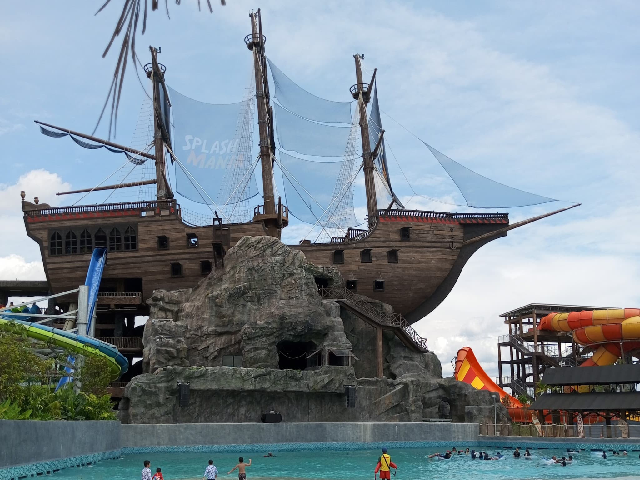 SplashMania Waterpark Ticket in Gamuda Cove - image 8