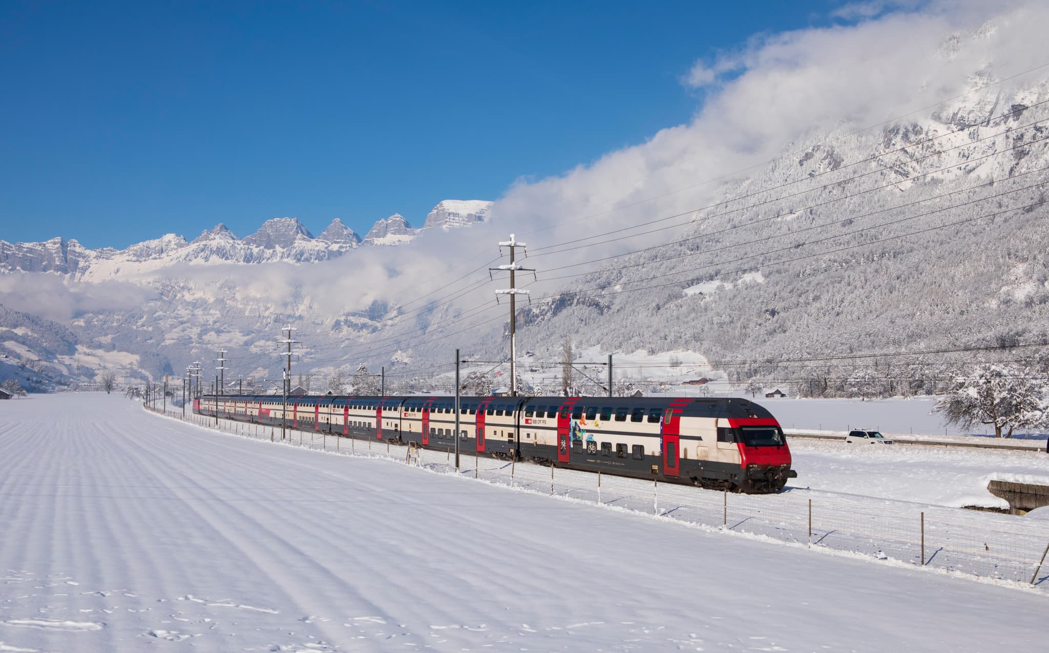 Swiss Travel Pass Flex Family Card (Non-Consecutive Days within One Month) - main image