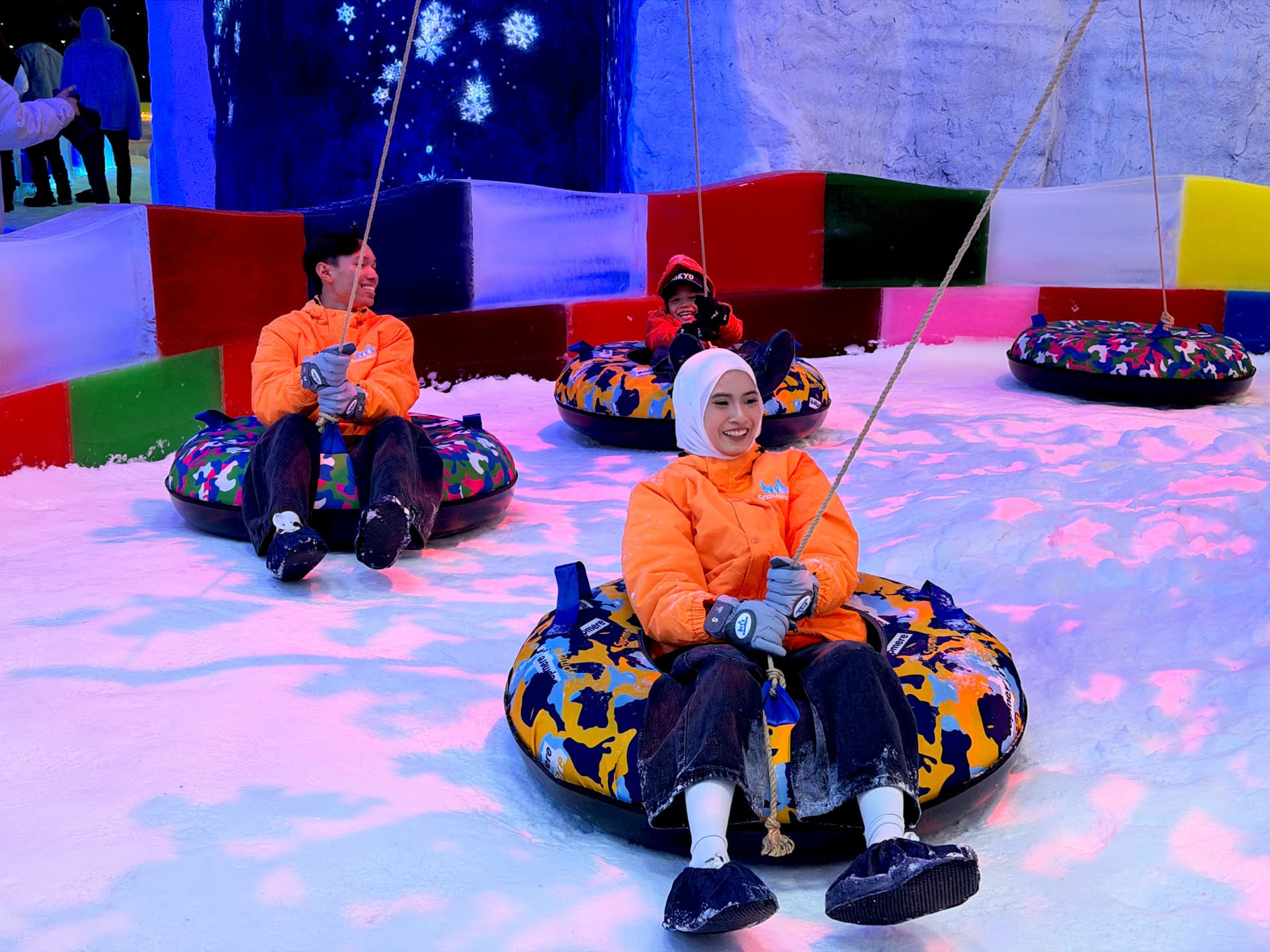 Snow World Genting Highlands Ticket - image 7