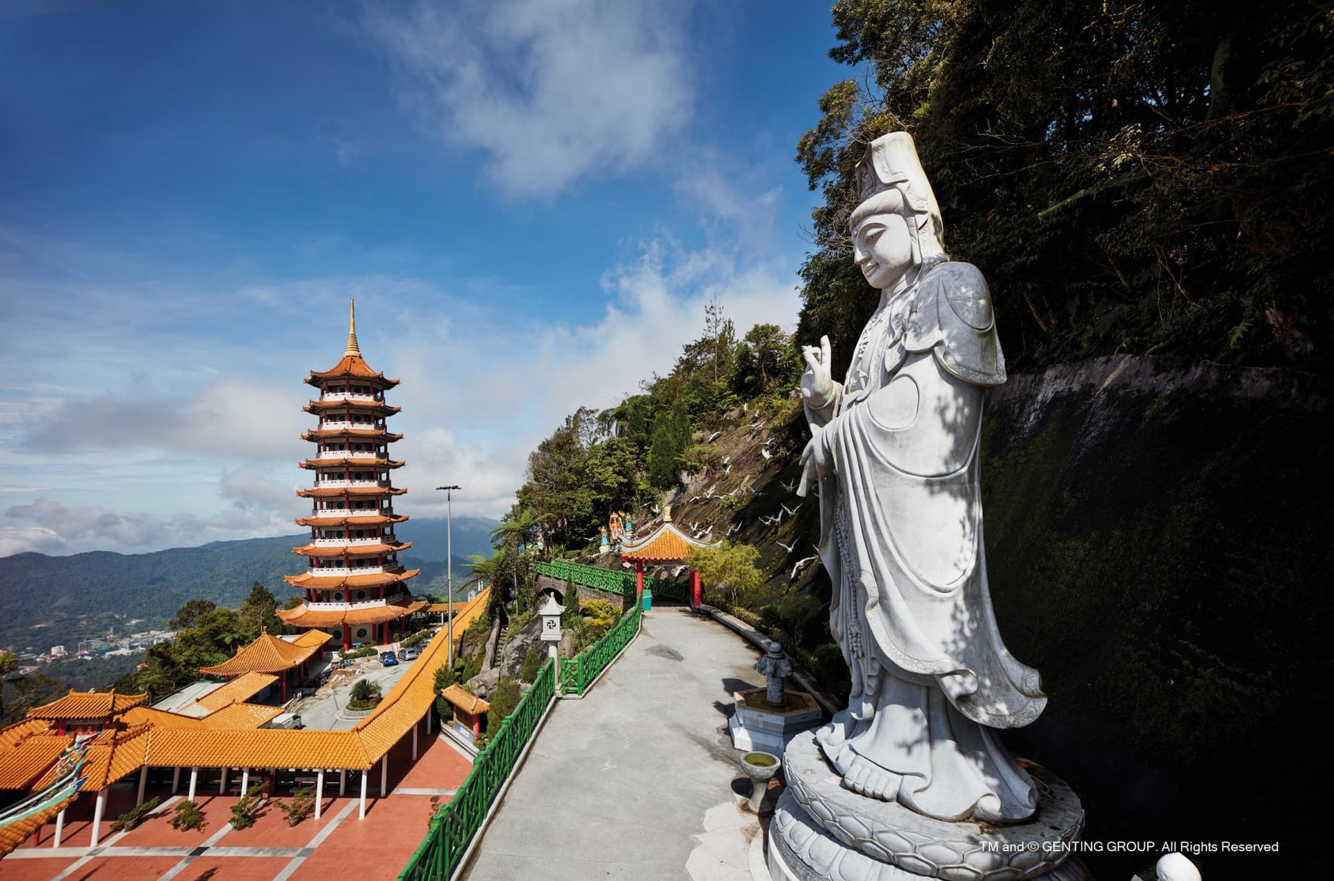 Awana SkyWay Cable Car Tickets (formerly Genting Highlands Premium Outlets Cable Car) - image 6