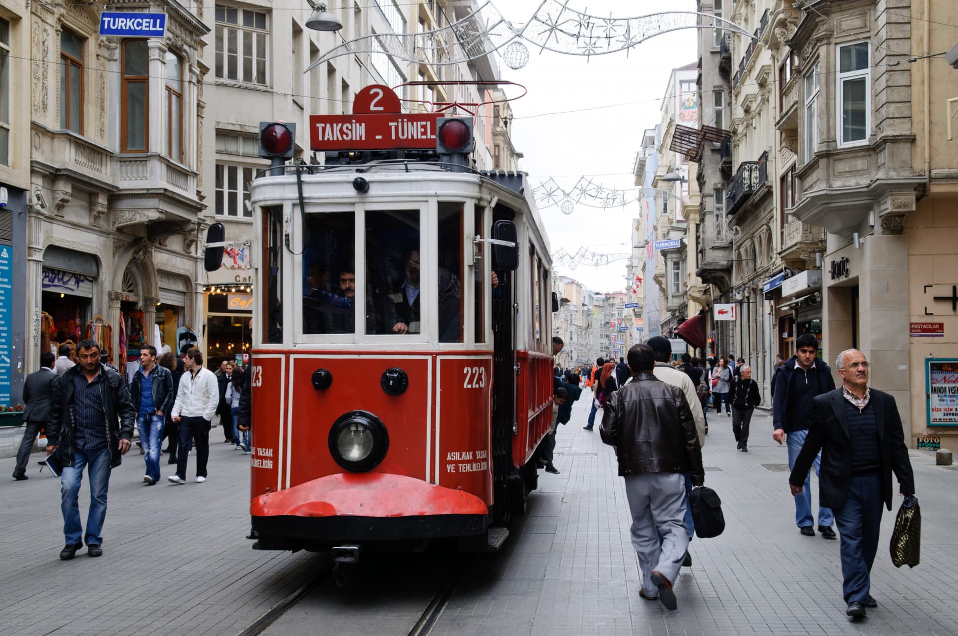 Galata Walking Tour with Galata Tower Admission - image 4