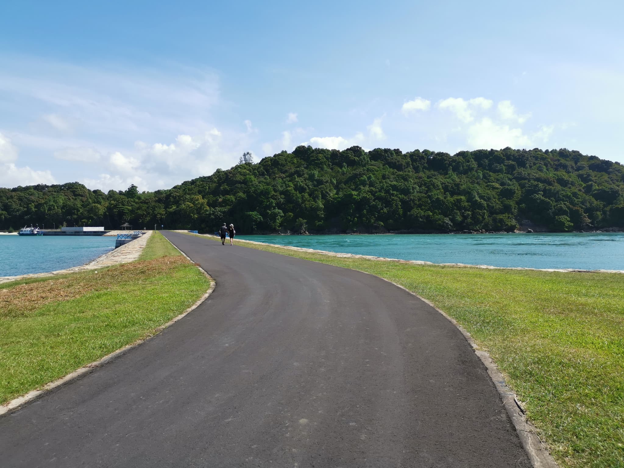 Singapore Island Cruise - St. John's Island, Lazarus Island, and Kusu Island by Ferry - image 2