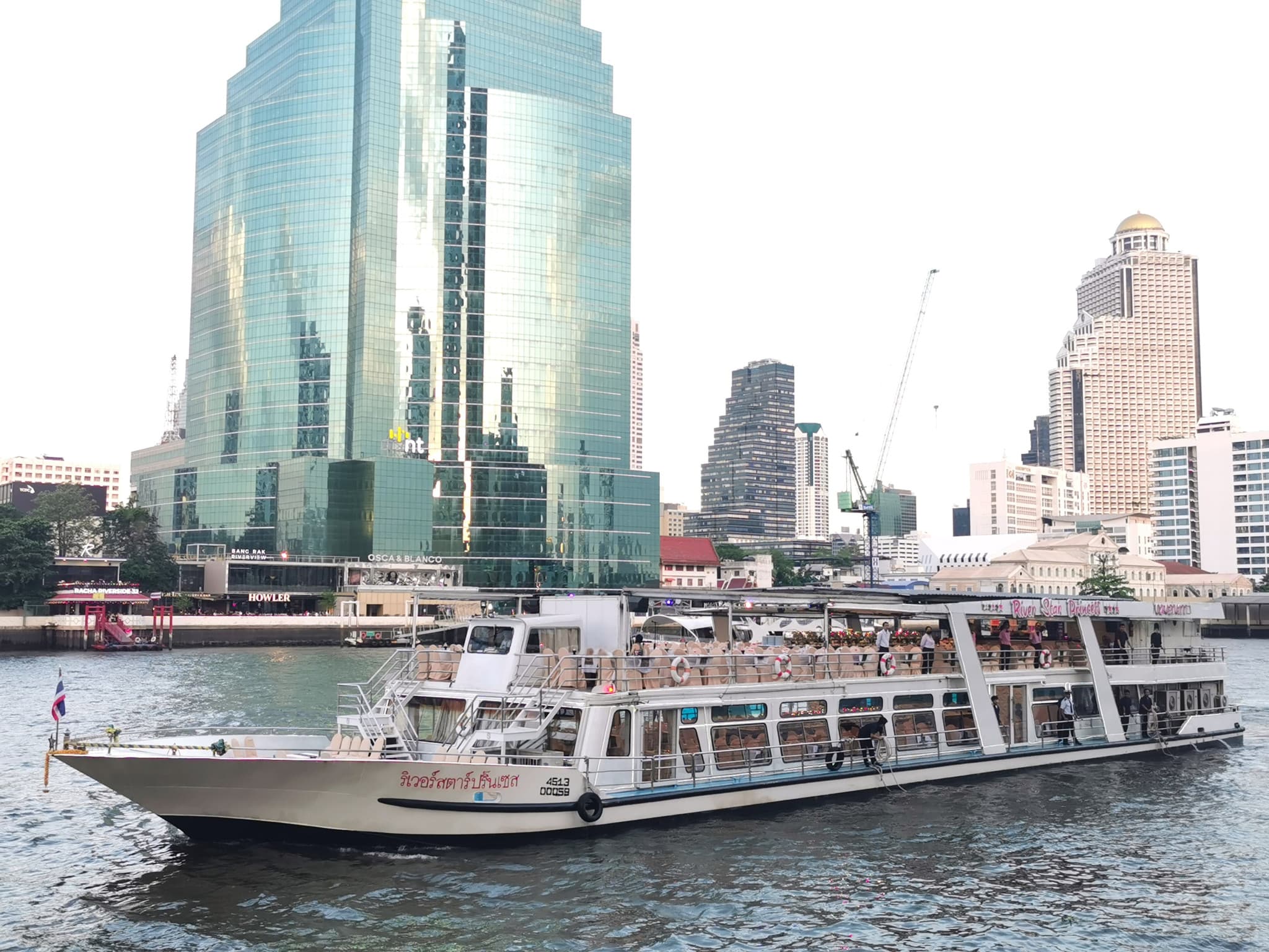 Chao Phraya Dinner Cruise aboard River Star Princess - image 13