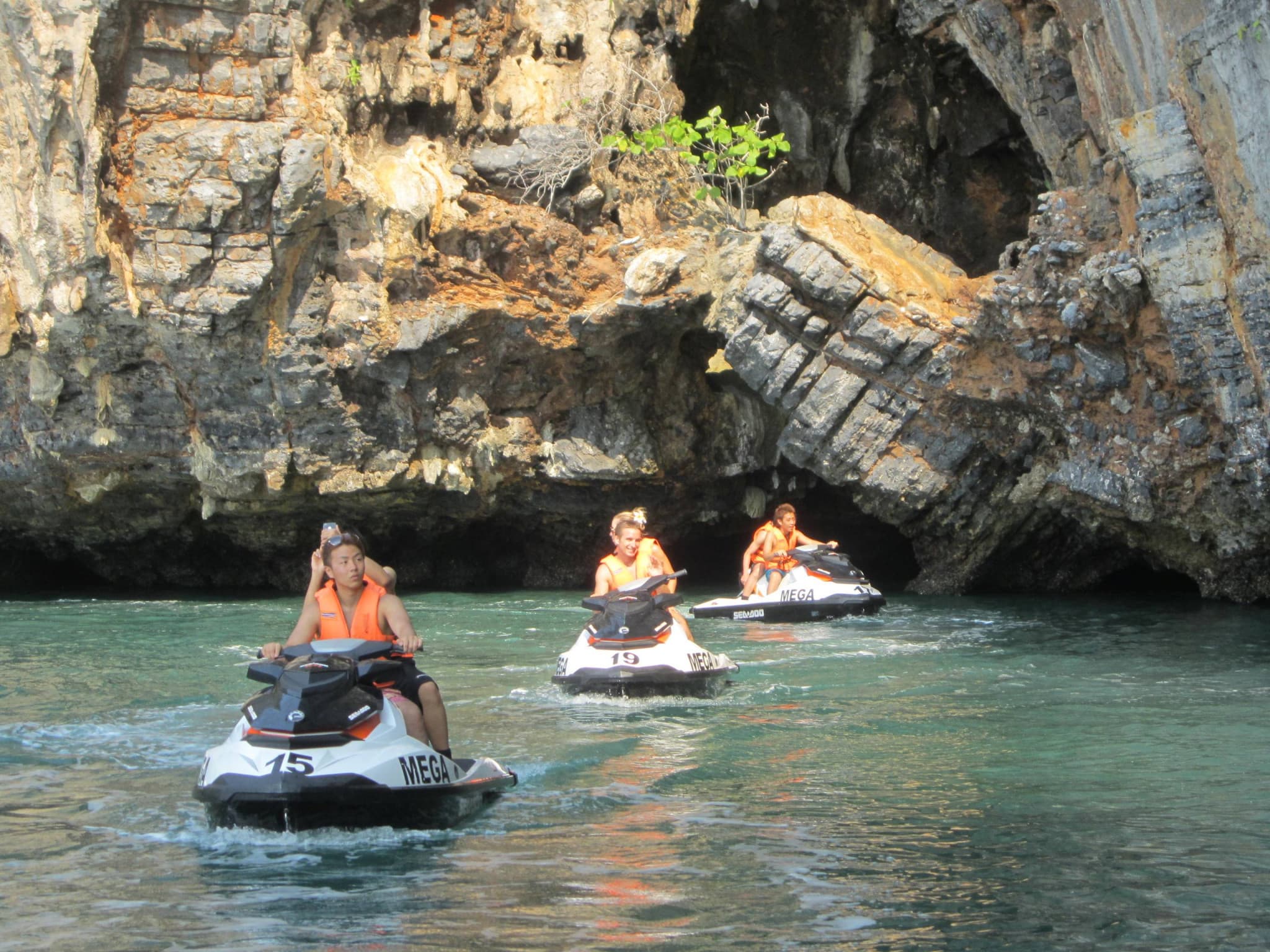 Langkawi Dayang Bunting Island Tour by Jet Ski with Mega Water Sports - image 23
