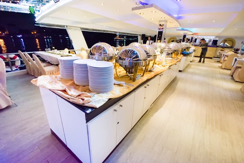 Chao Phraya Dinner Cruise aboard River Star Princess - image 8